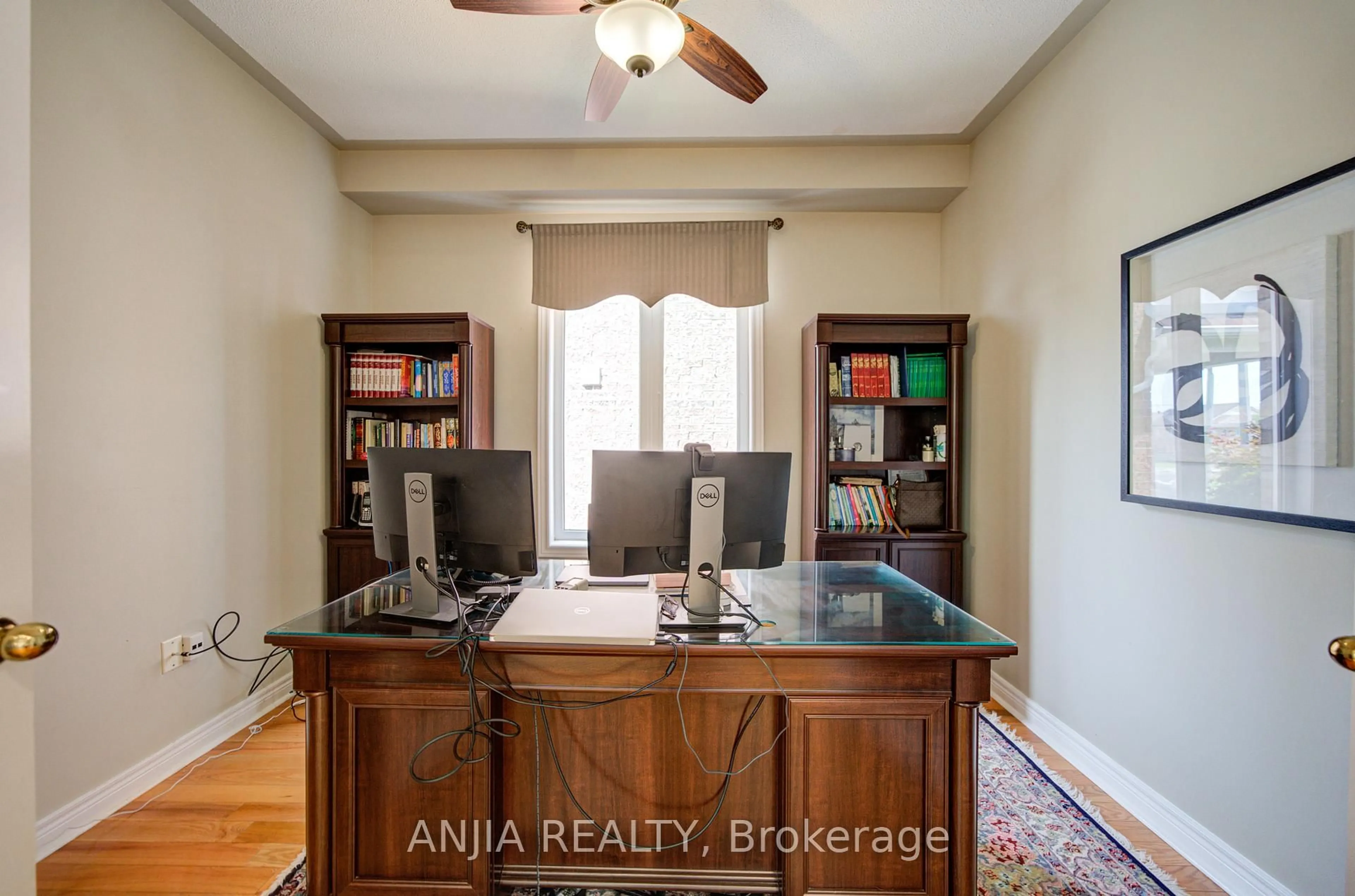 Unknown for 43 Manley Ave, Whitchurch-Stouffville Ontario L4A 0C5