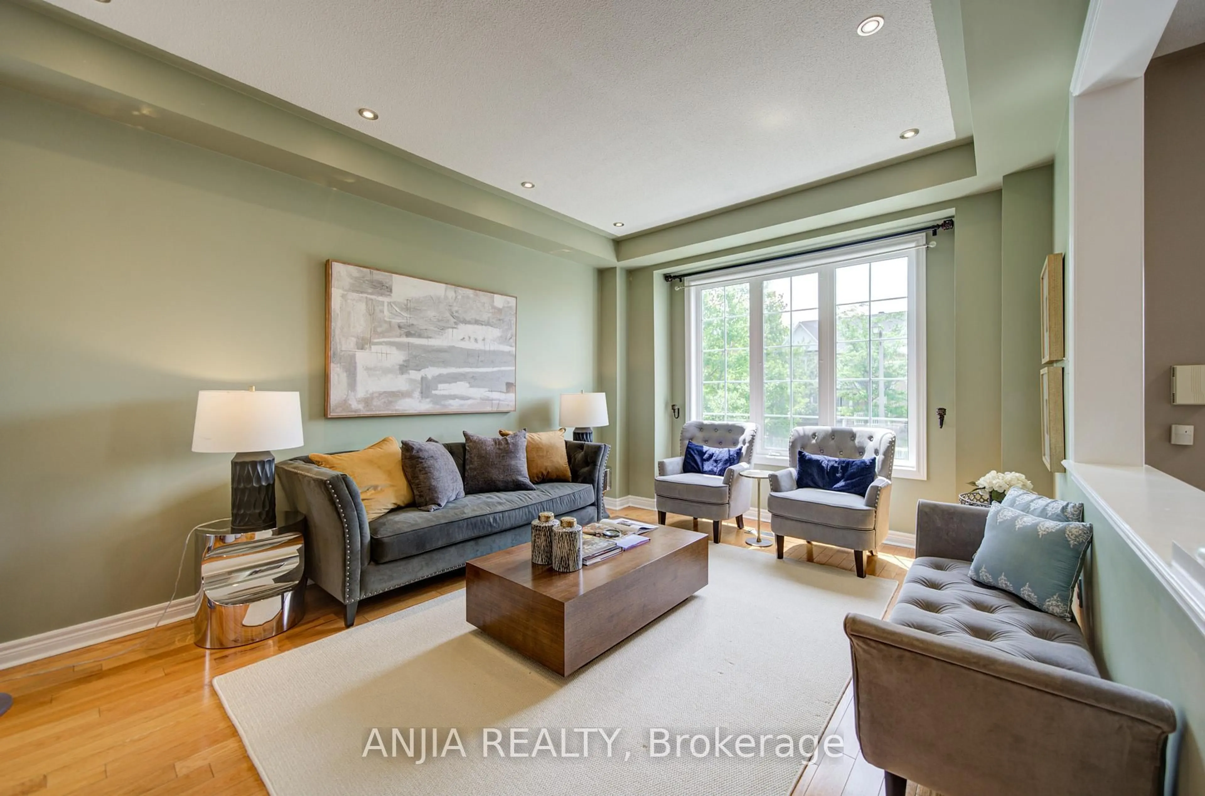 Living room with furniture, unknown for 43 Manley Ave, Whitchurch-Stouffville Ontario L4A 0C5