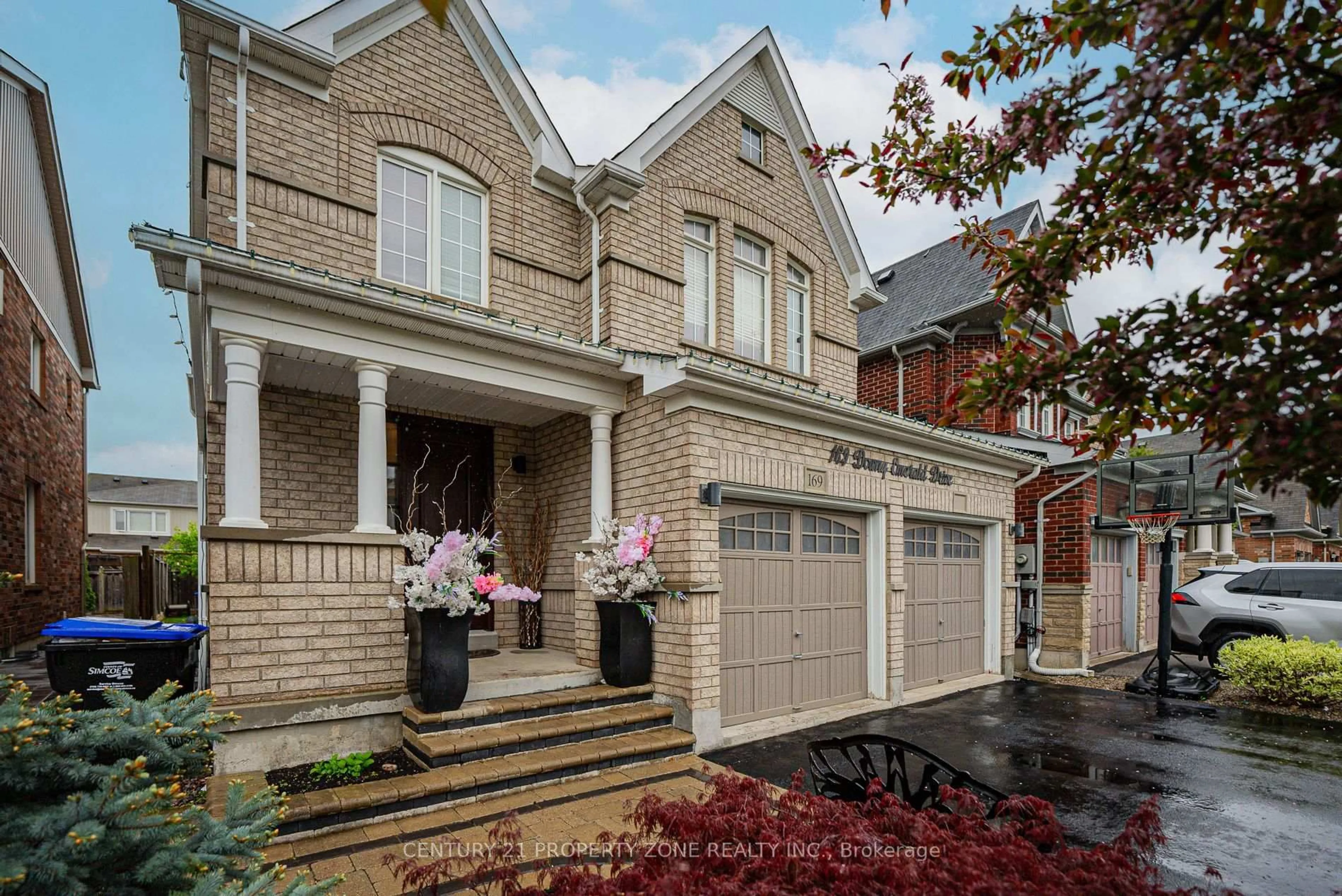 Home with brick exterior material, street for 169 Downy Emerald Dr, Bradford West Gwillimbury Ontario L3Z 0E6