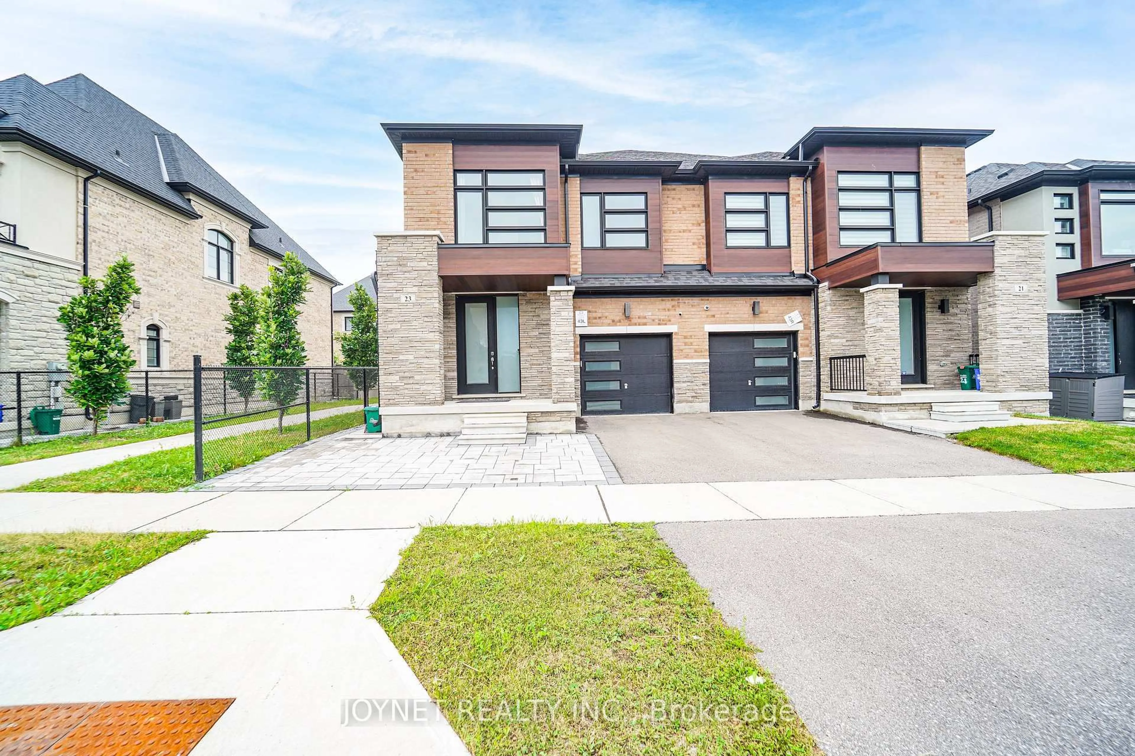 Home with brick exterior material, street for 23 Mallery St, Richmond Hill Ontario L4S 0H7