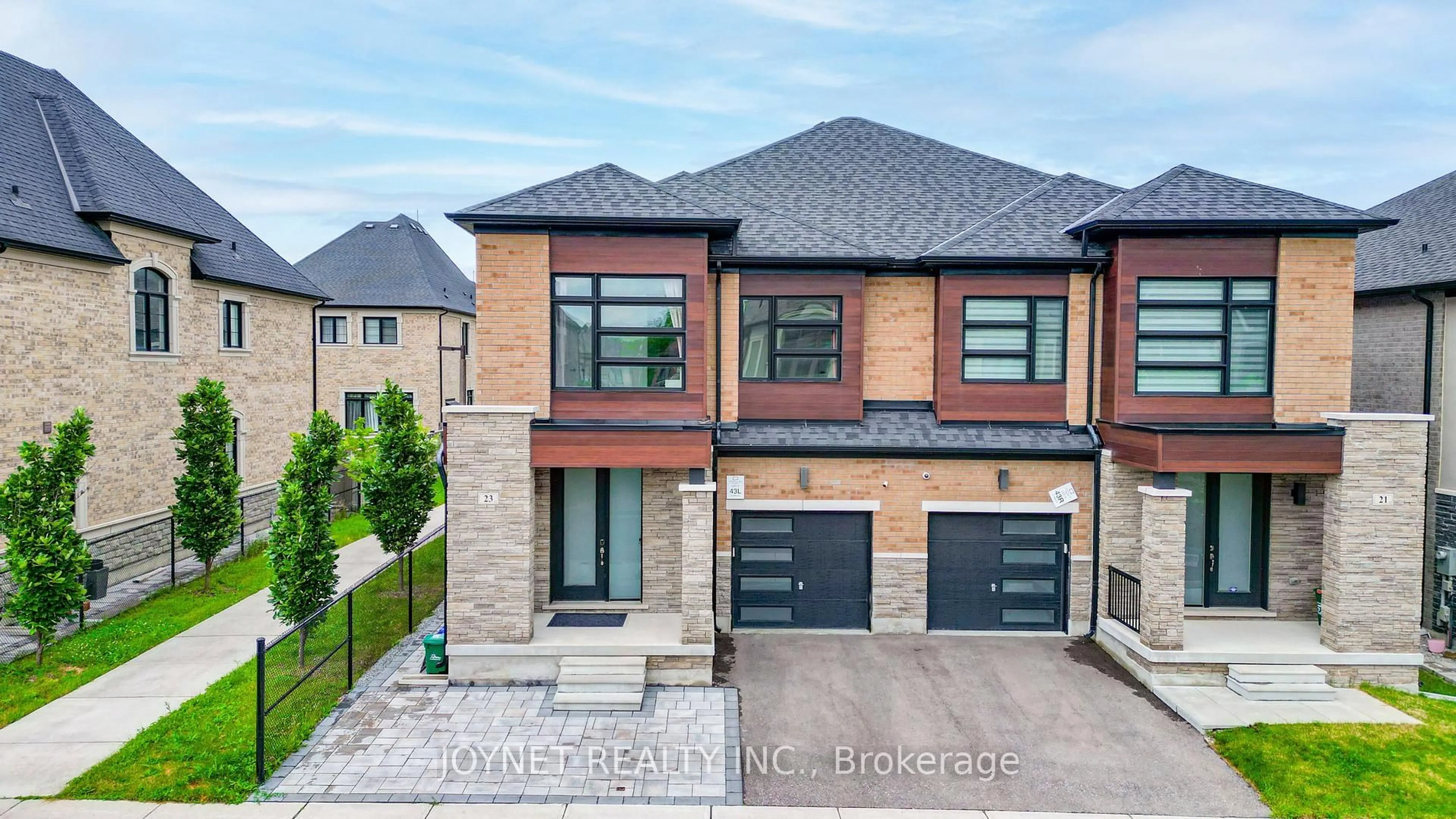 Home with brick exterior material, street for 23 Mallery St, Richmond Hill Ontario L4S 0H7