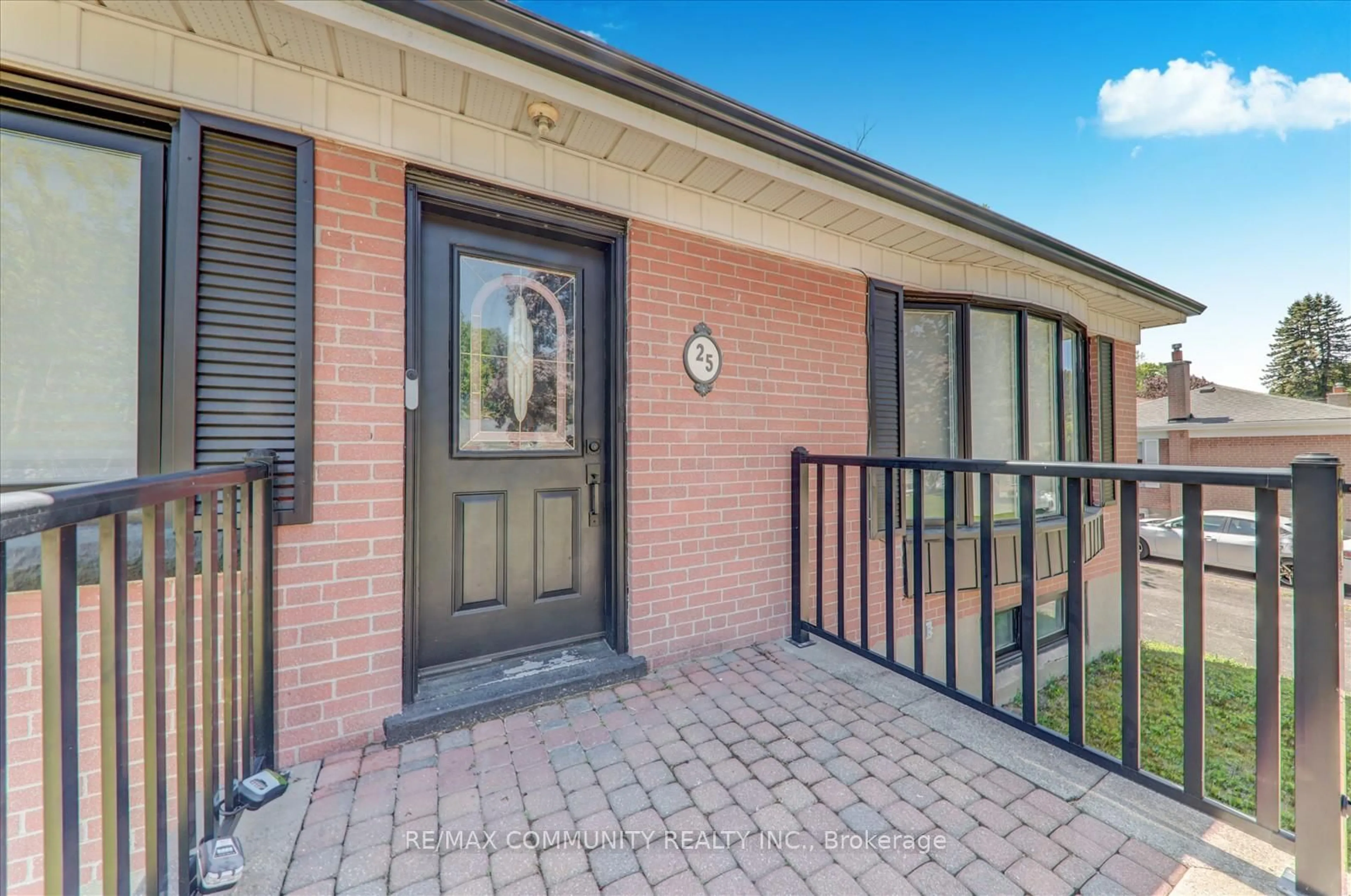 Home with brick exterior material, street for 25 George St, New Tecumseth Ontario L9R 1M7