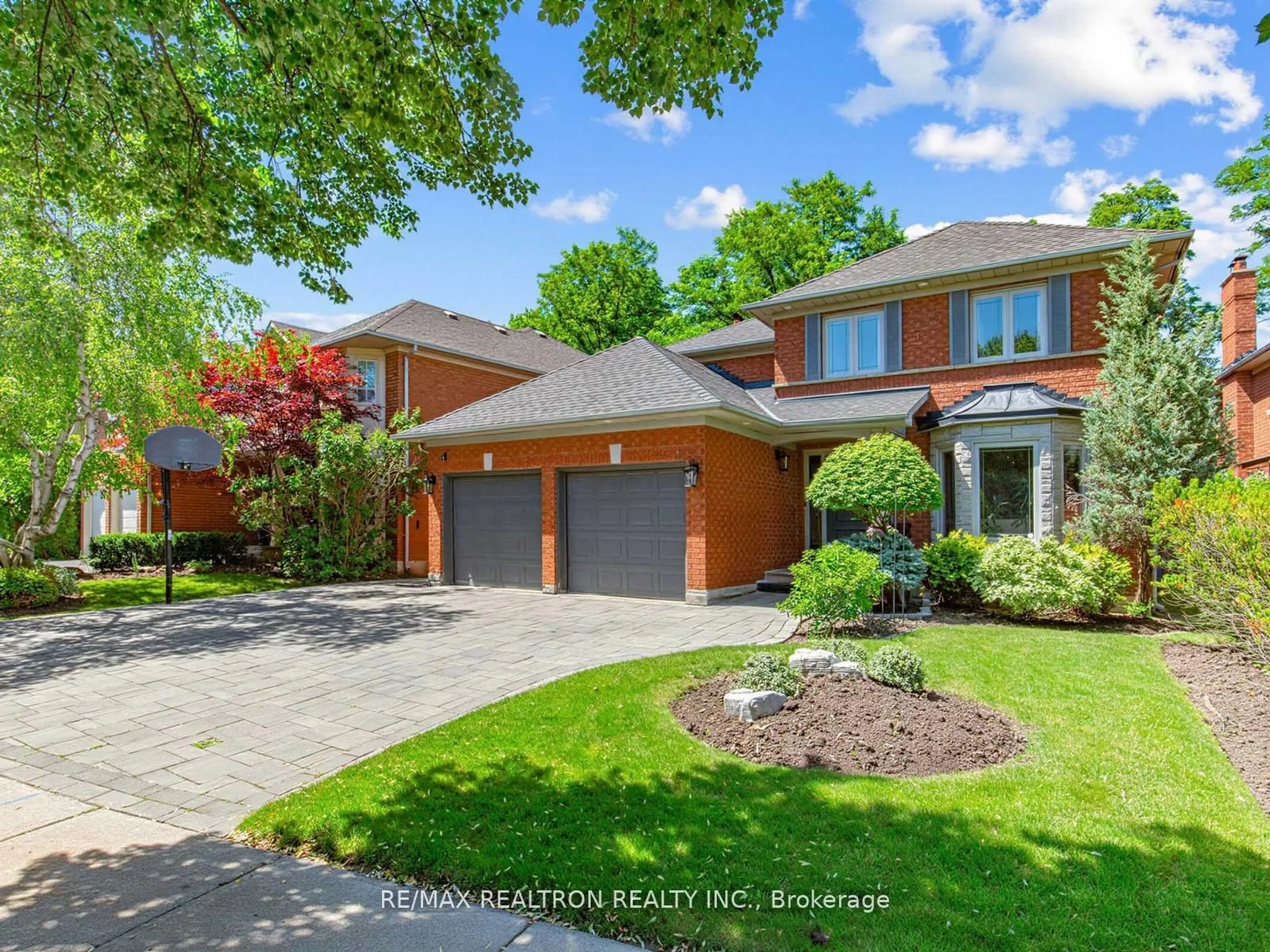 Home with brick exterior material, street for 210 Westmount Blvd, Vaughan Ontario L4J 7W2