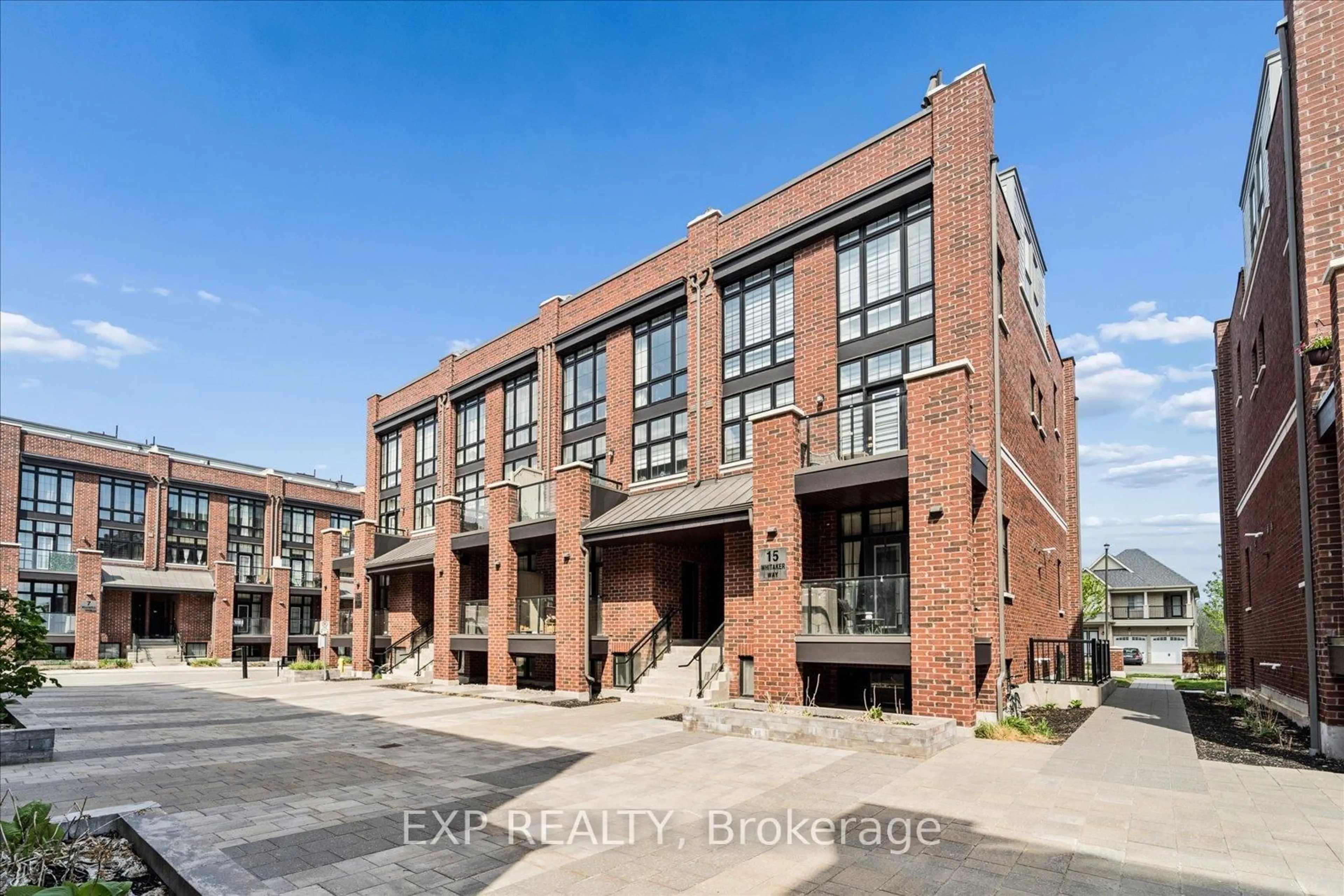 Home with brick exterior material, building for 15 Whitaker Way #322, Whitchurch-Stouffville Ontario L4A 0W5