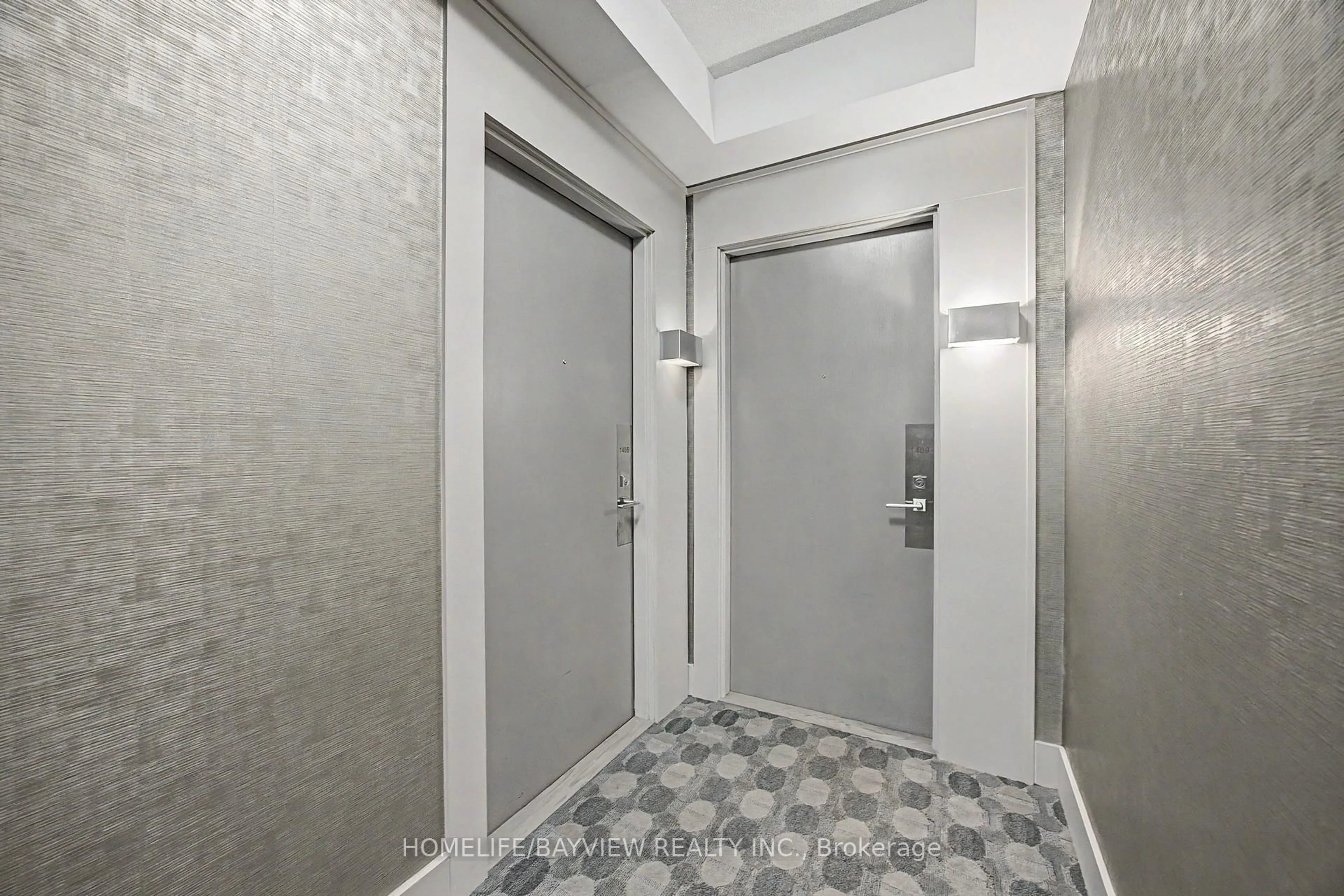 Indoor foyer for 7165 Yonge St #1408, Markham Ontario L3T 0C9