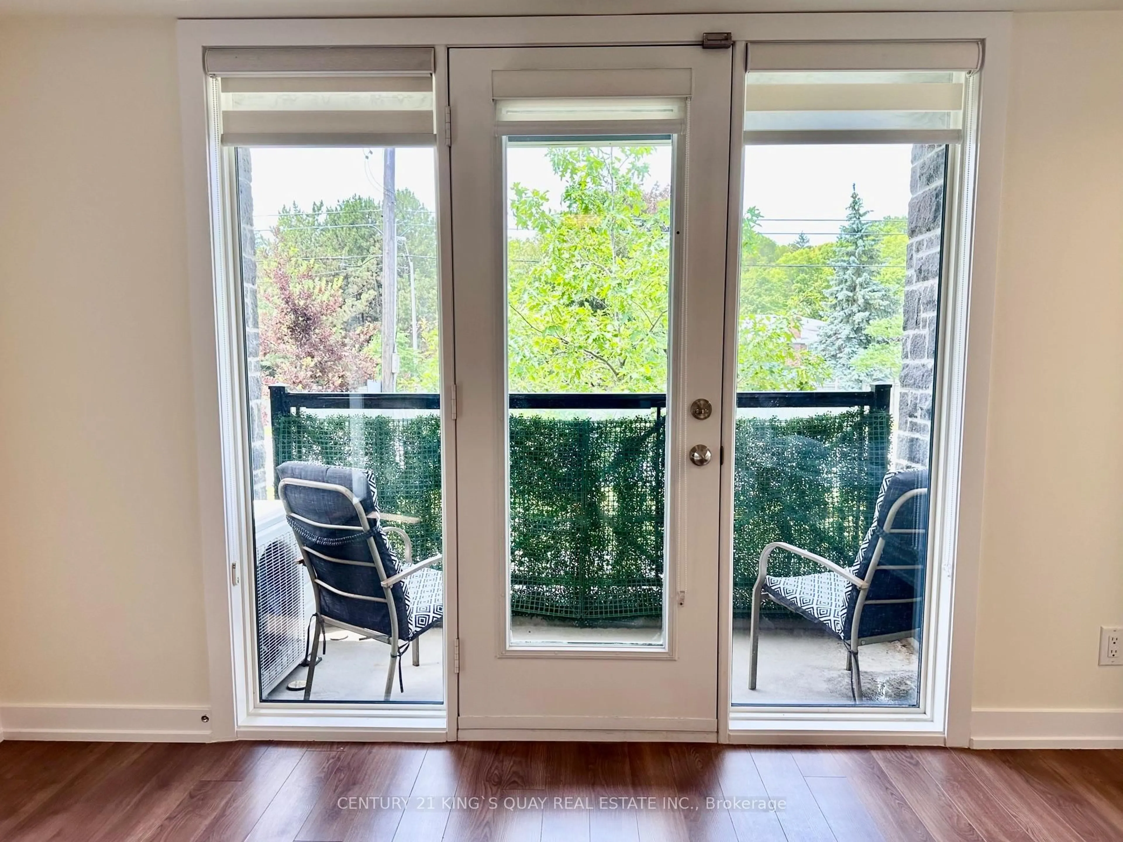 Unknown for 2 Dunsheath Way #102, Markham Ontario L6B 1N3
