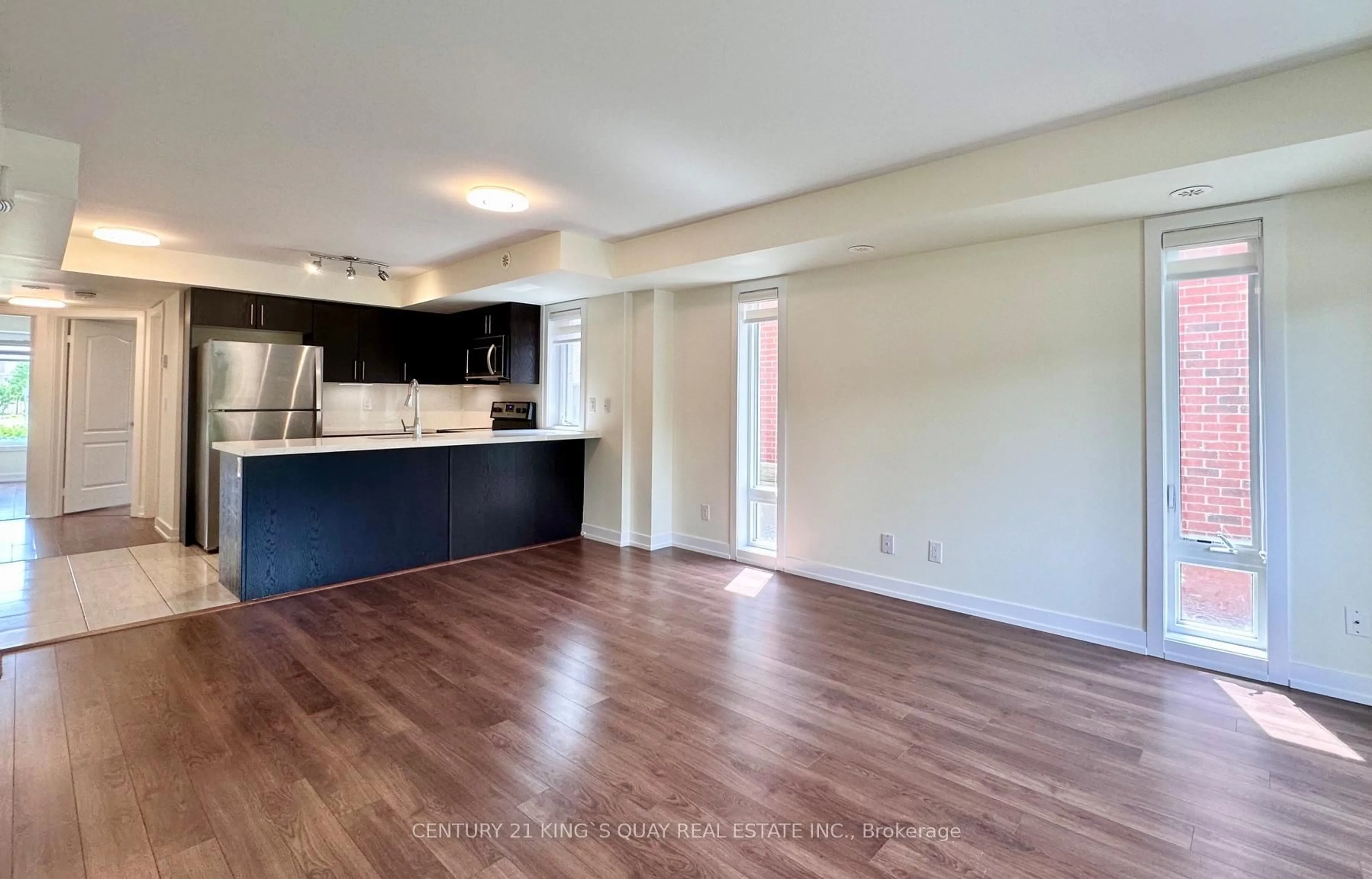 Open concept kitchen, unknown for 2 Dunsheath Way #102, Markham Ontario L6B 1N3
