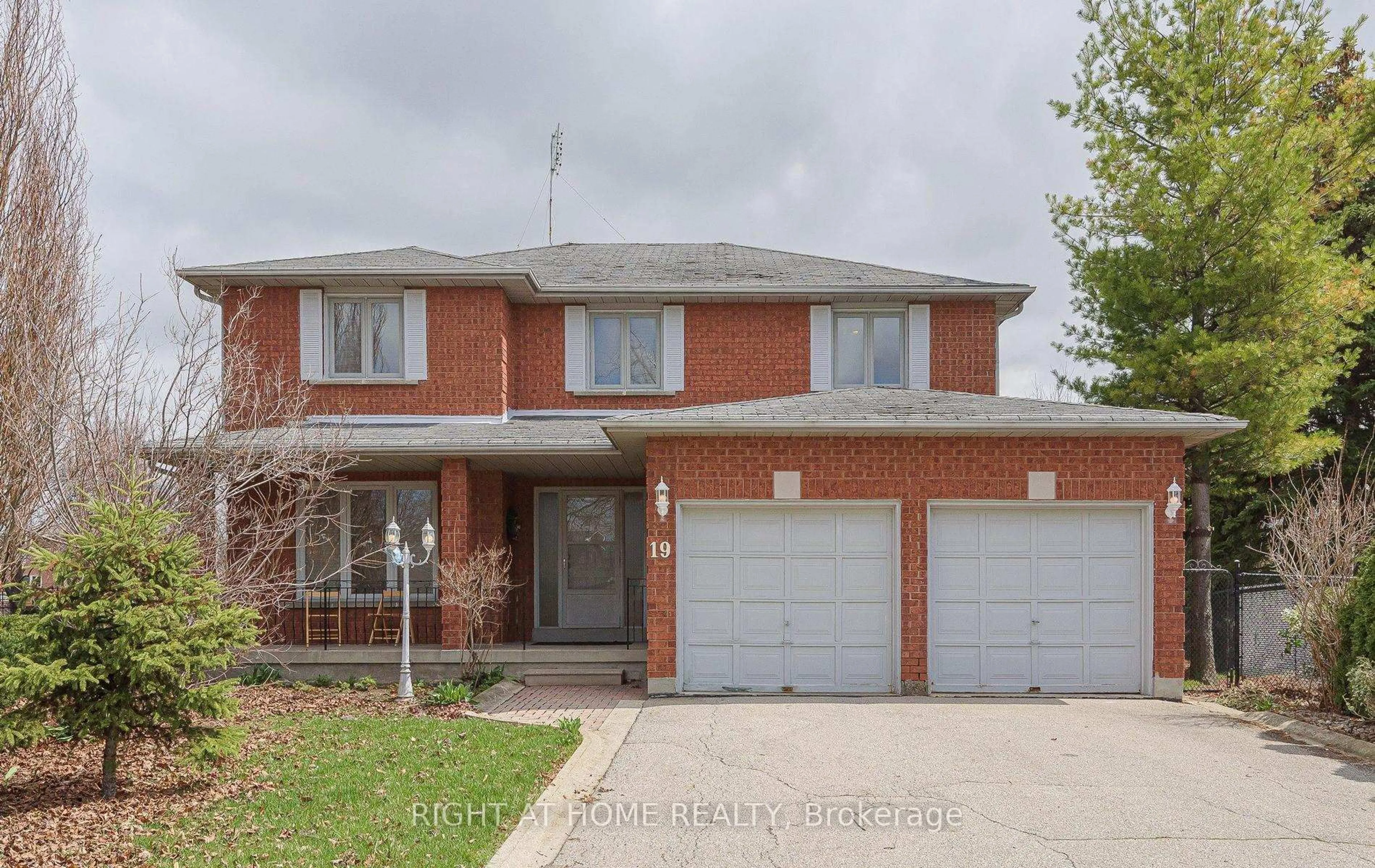 Home with brick exterior material, street for 19 Western Skies Crt, Vaughan Ontario L4L 8B6
