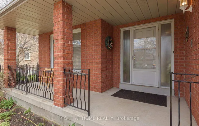 19 Western Skies Crt, Vaughan 2
