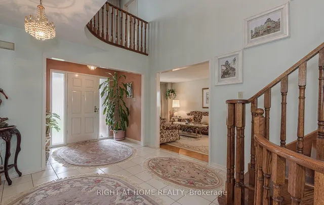 19 Western Skies Crt, Vaughan 3
