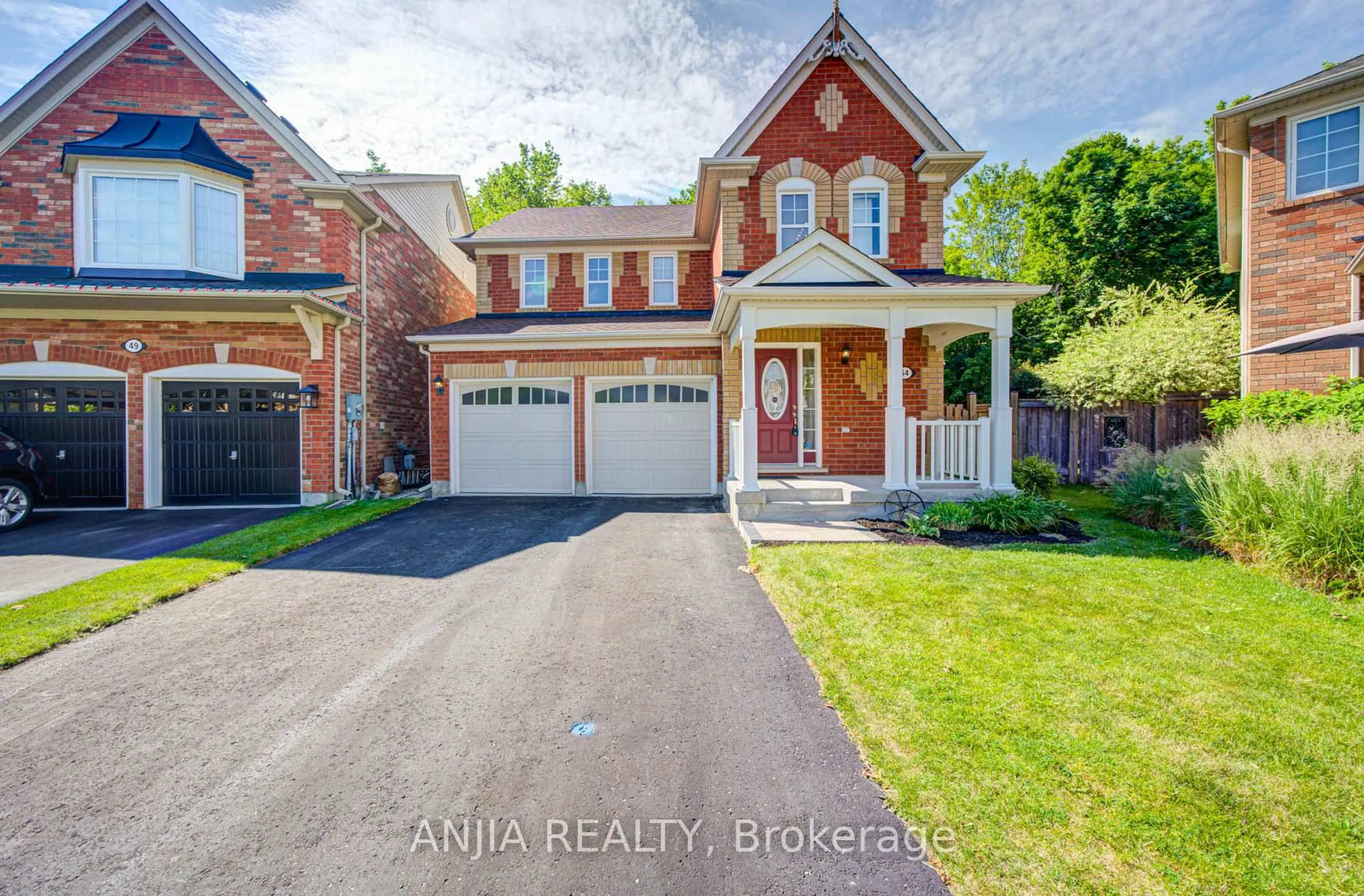 Home with brick exterior material, street for 54 Weldon Woods Crt, Whitchurch-Stouffville Ontario L4A 0J4