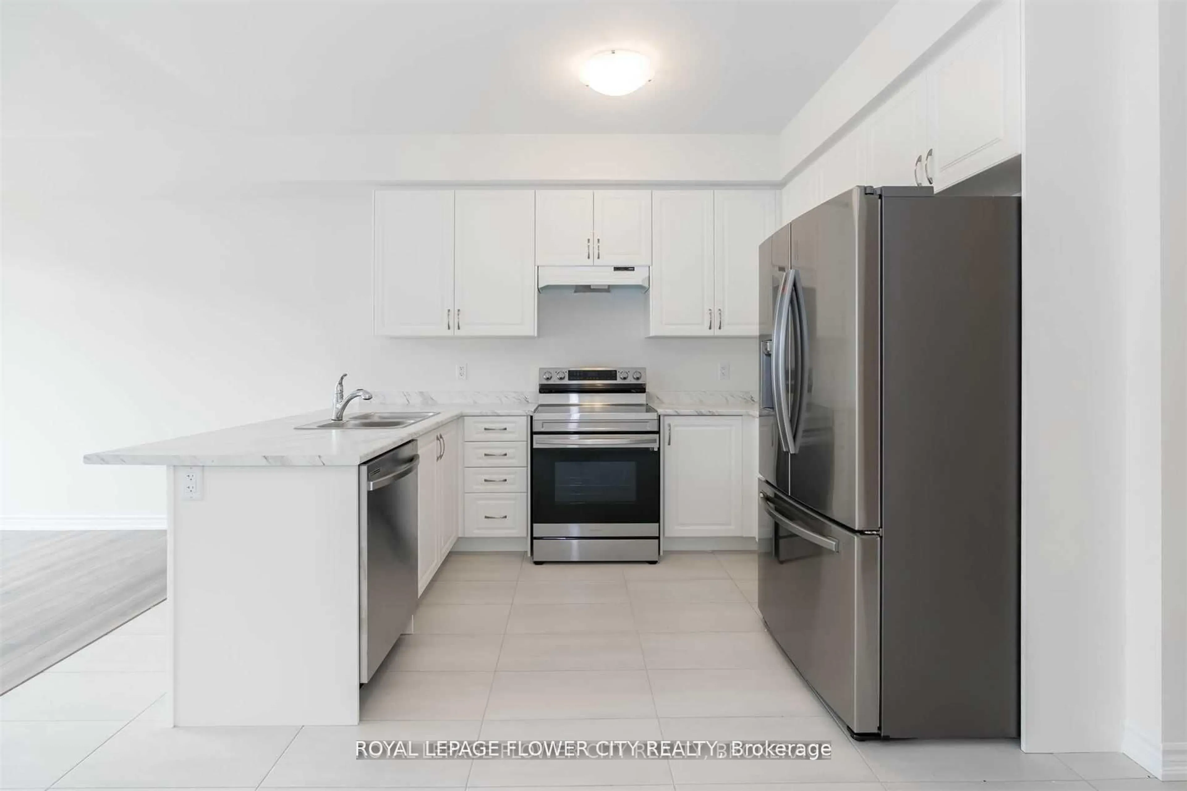 Standard kitchen, unknown for 2282 Grainger Loop Cres, Innisfil Ontario L9S 0M9