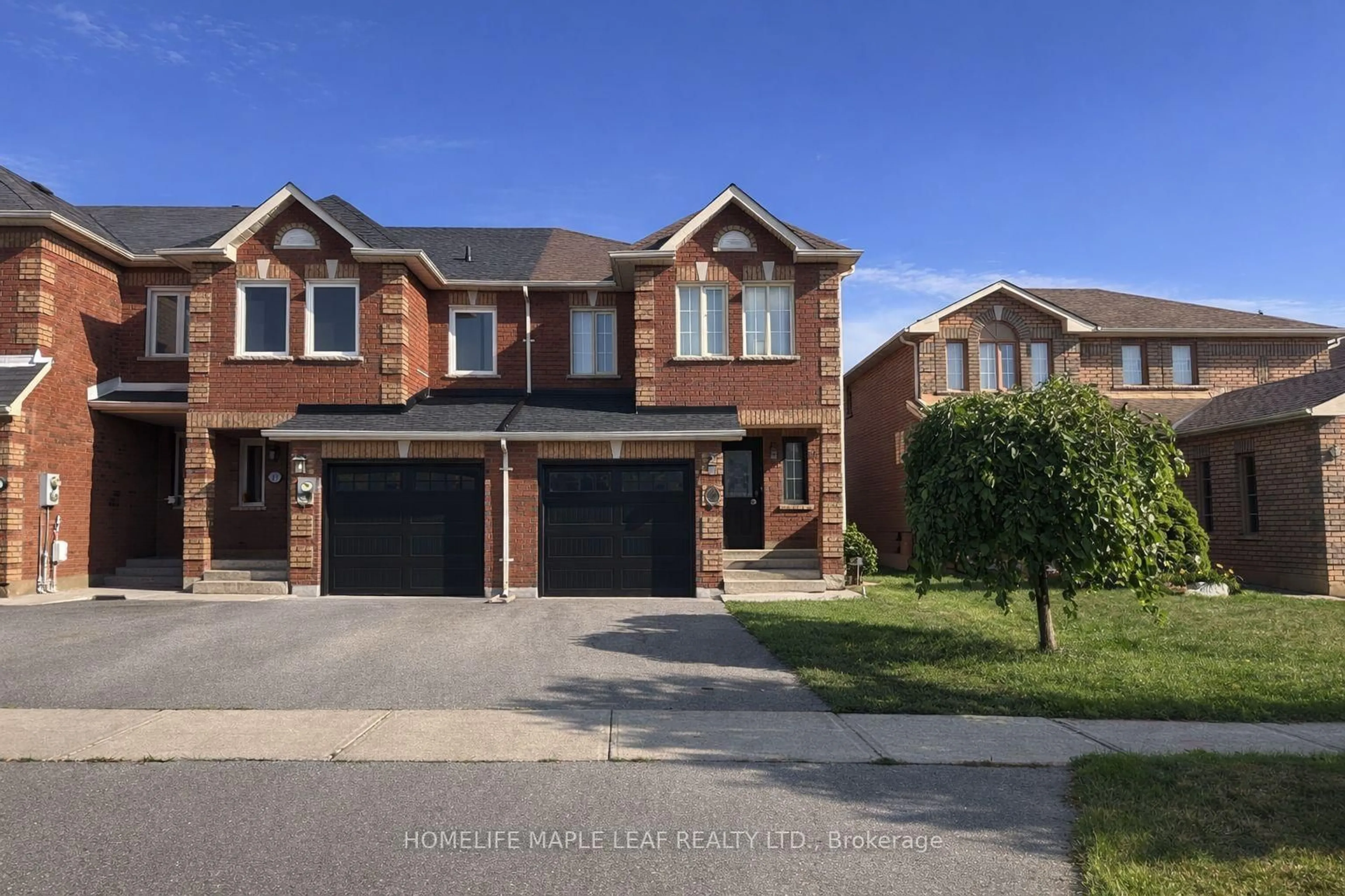 Home with brick exterior material, street for 29 Stonebriar Dr, Vaughan Ontario L6A 2N2