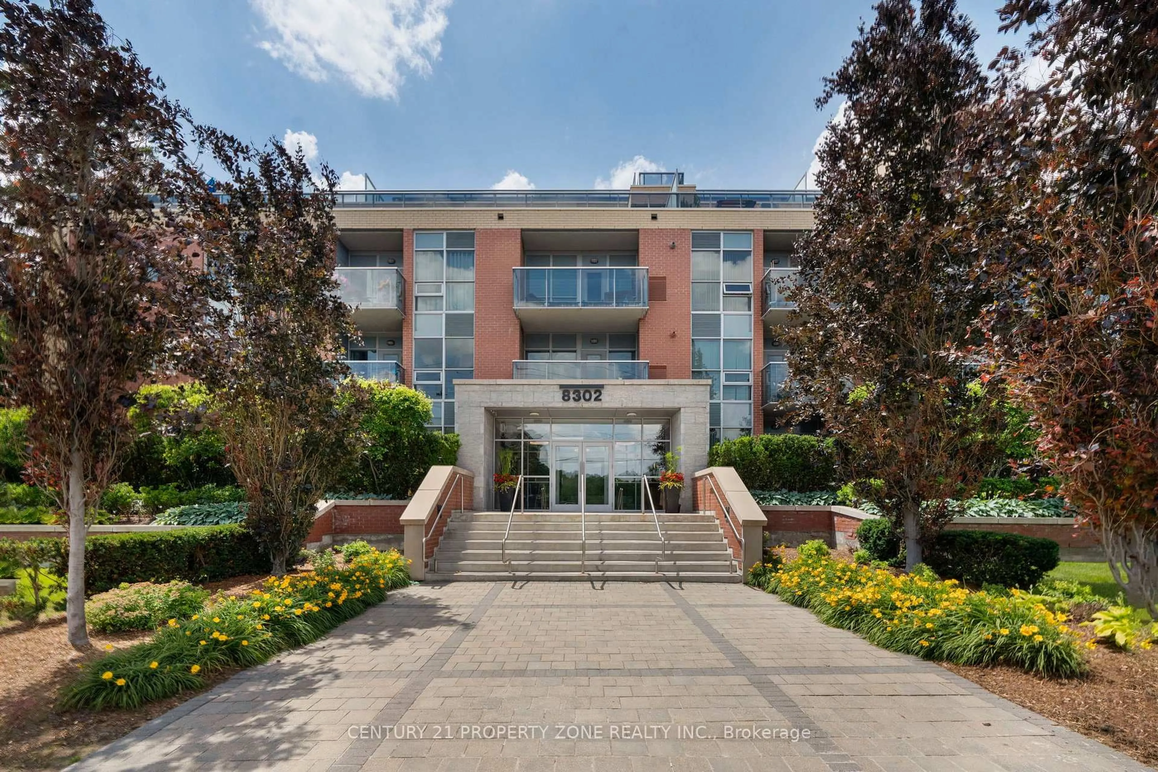 Indoor foyer for 8302 Islington Ave #219, Vaughan Ontario L4L 0E6