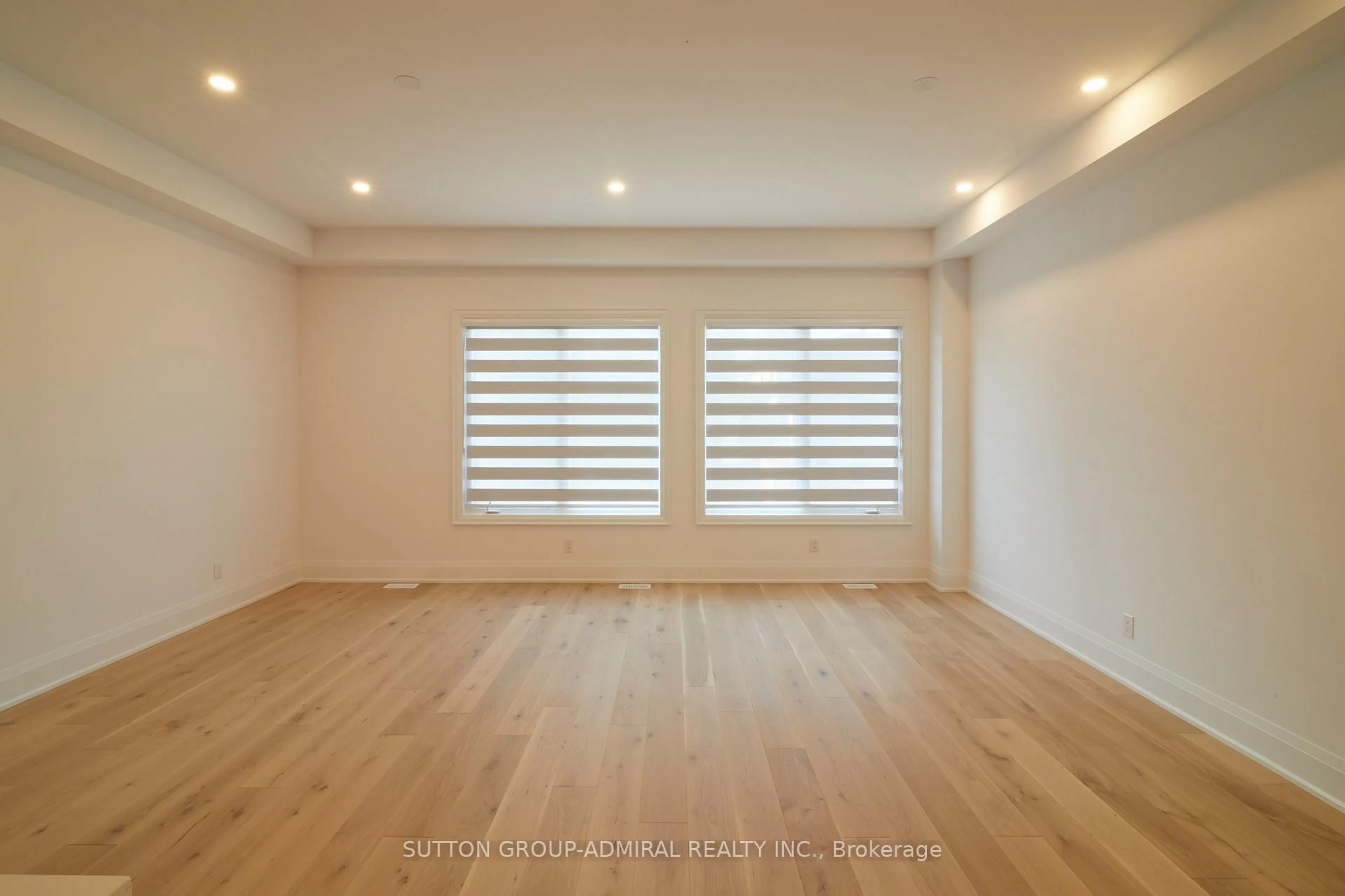 A pic of a room for 18 Direzze Crt, Richmond Hill Ontario L4C 5T8