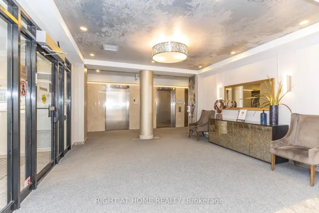 120 Promenade Circ #1001, Vaughan 4