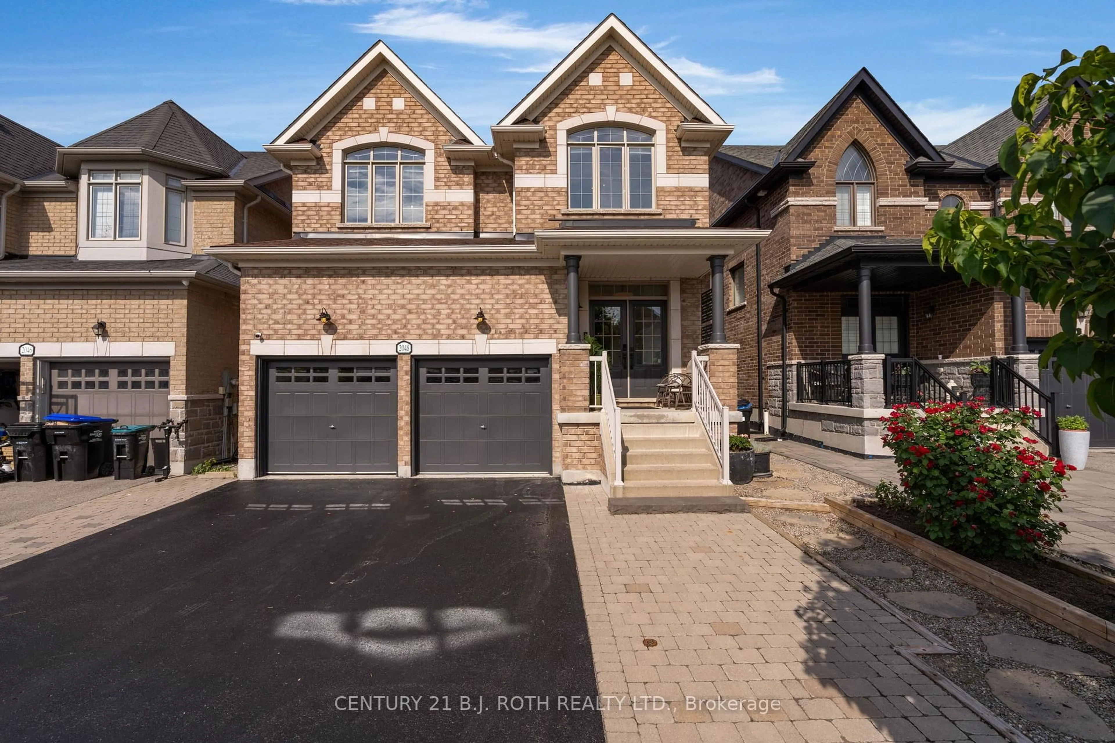 Home with brick exterior material, street for 2048 Allison St, Innisfil Ontario L9S 0K8