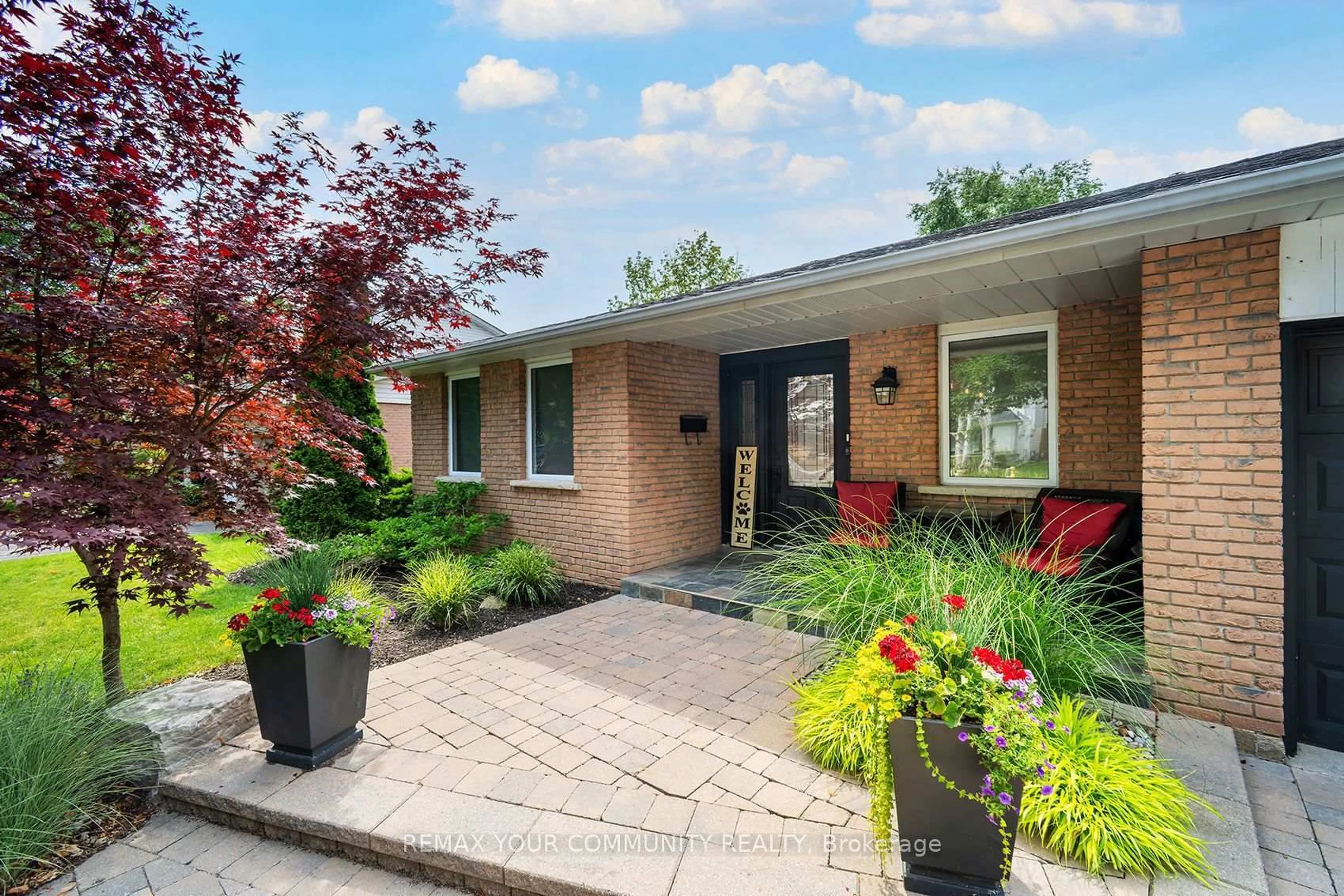 Home with brick exterior material, street for 35 John Dexter Pl, Markham Ontario L3P 3G2