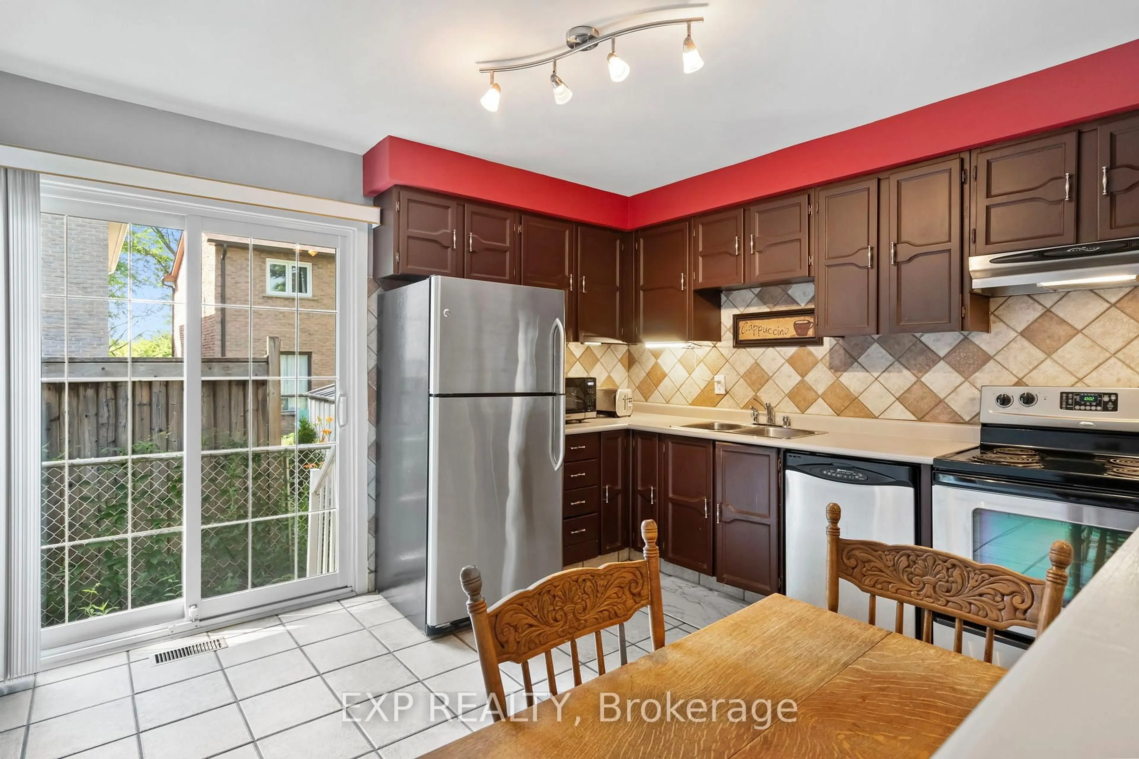 Standard kitchen, ceramic/tile floor for 97 Mercer Cres, Markham Ontario L3P 4K2
