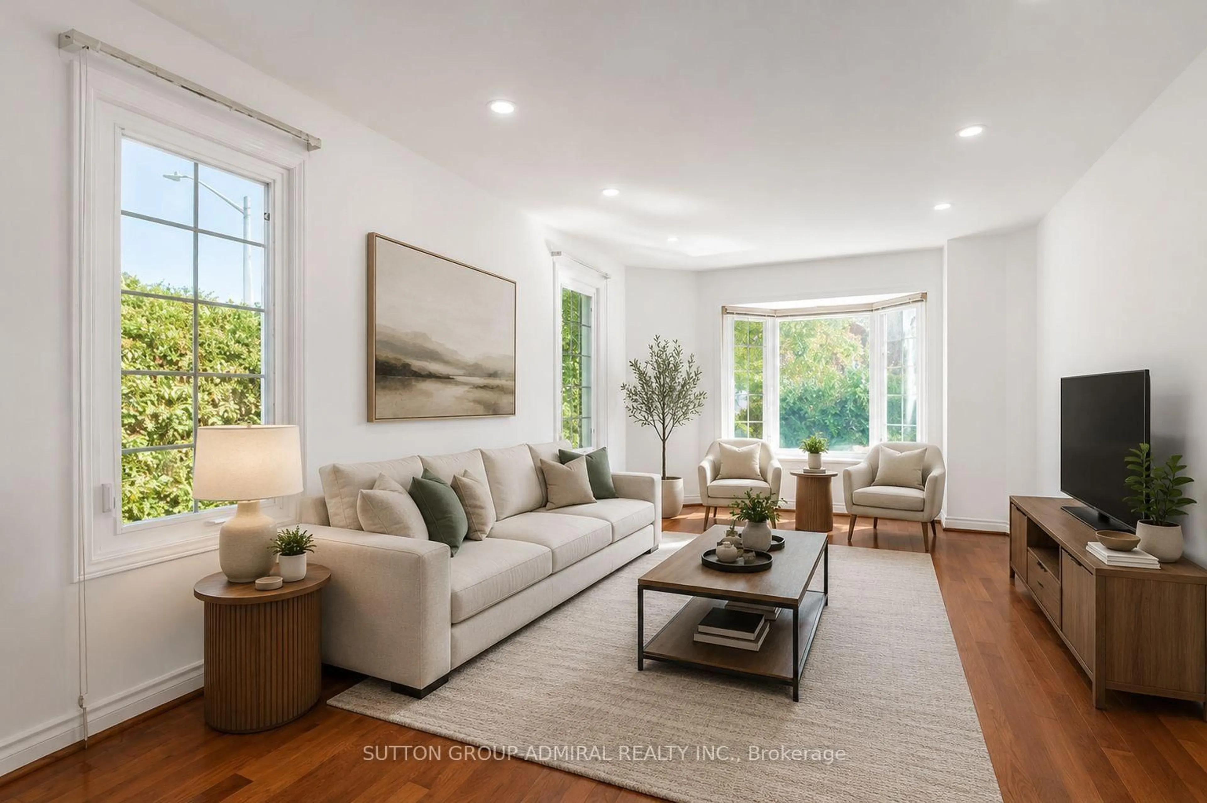 Living room with furniture, unknown for 98 Rosedale Heights Dr, Vaughan Ontario L4J 4V7