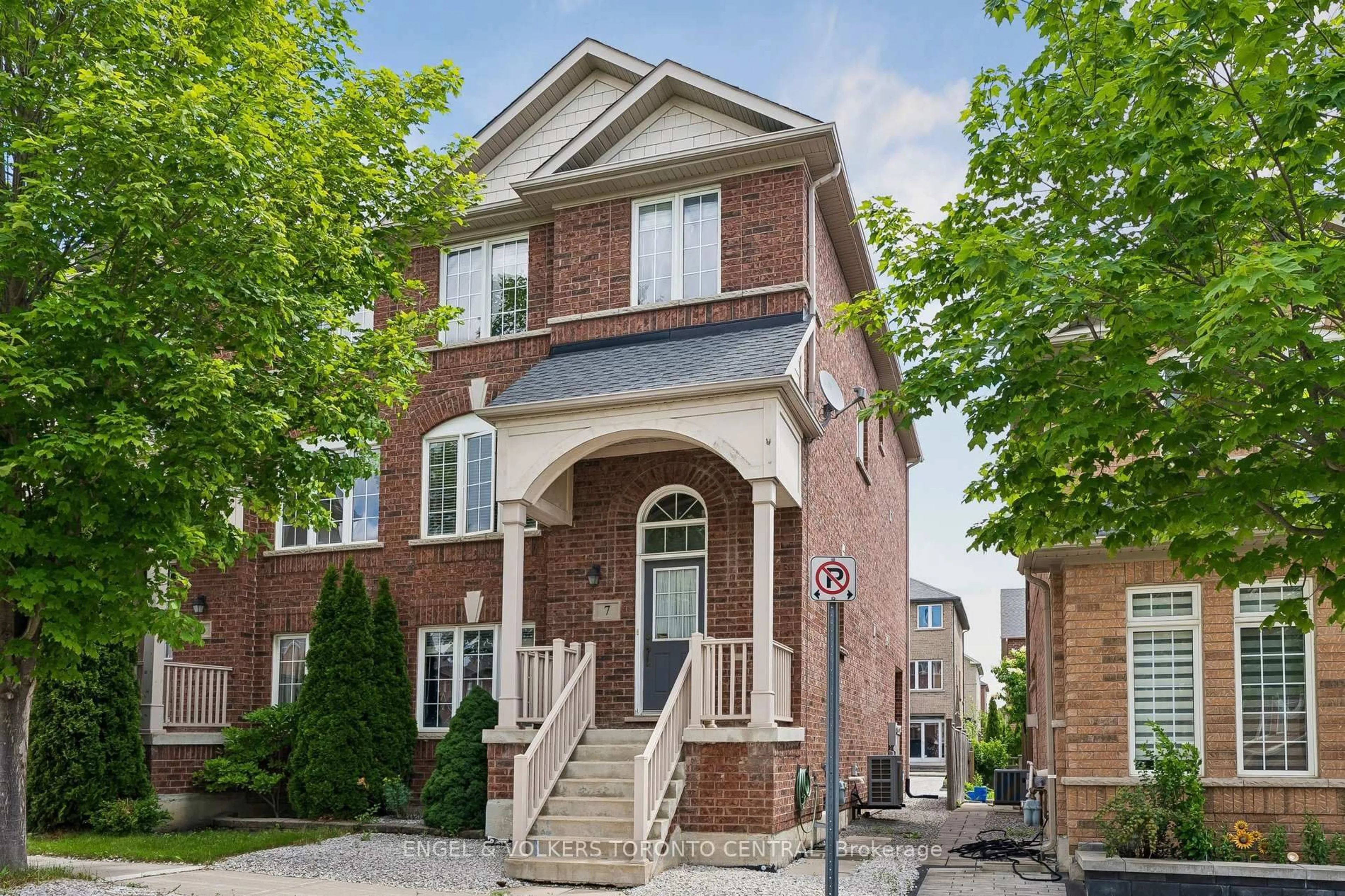 Home with brick exterior material, street for 7 Rock Garden St, Markham Ontario L6B 0J6