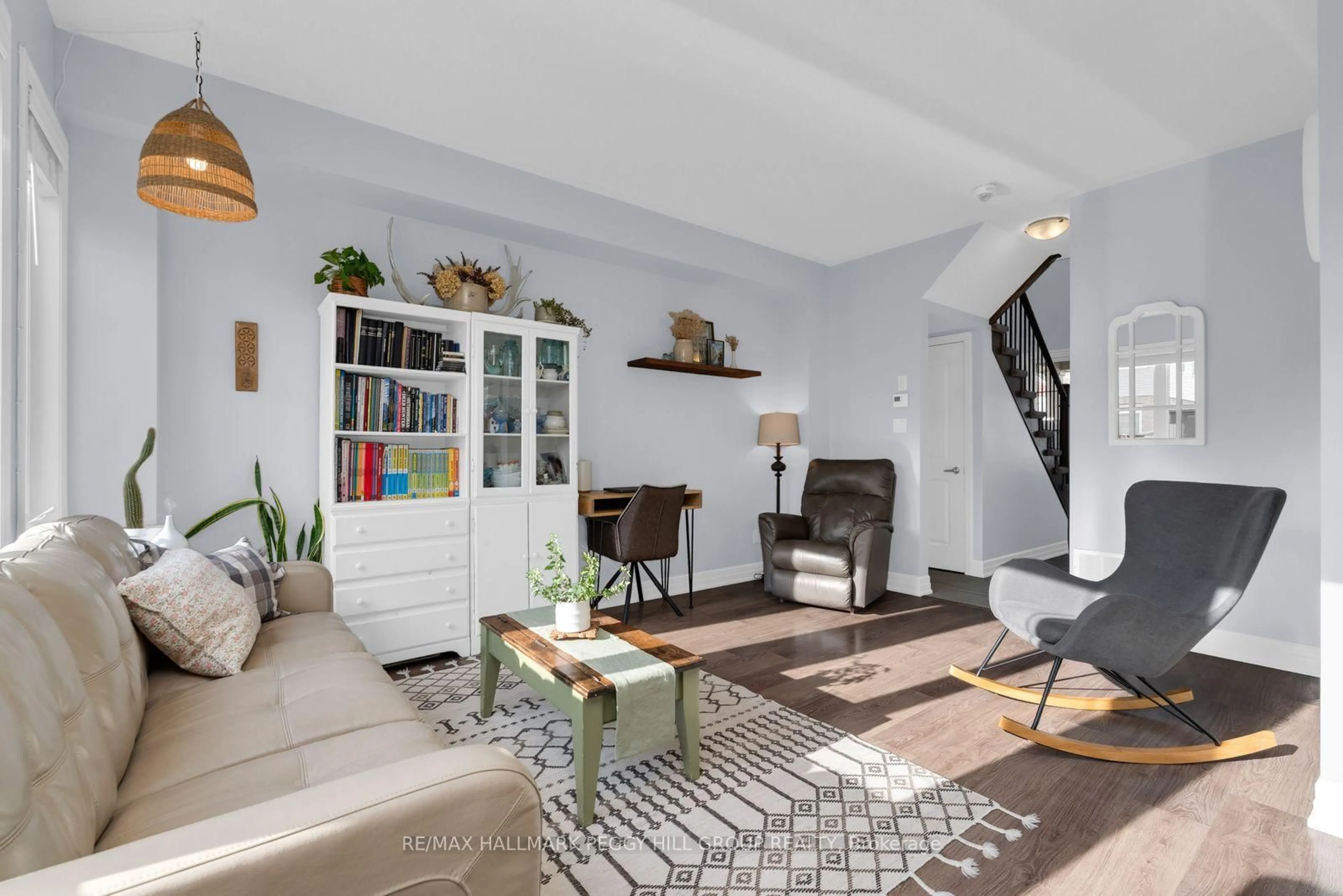 Living room with furniture, unknown for 164 Wagner Cres, Essa Ontario L3W 0R7