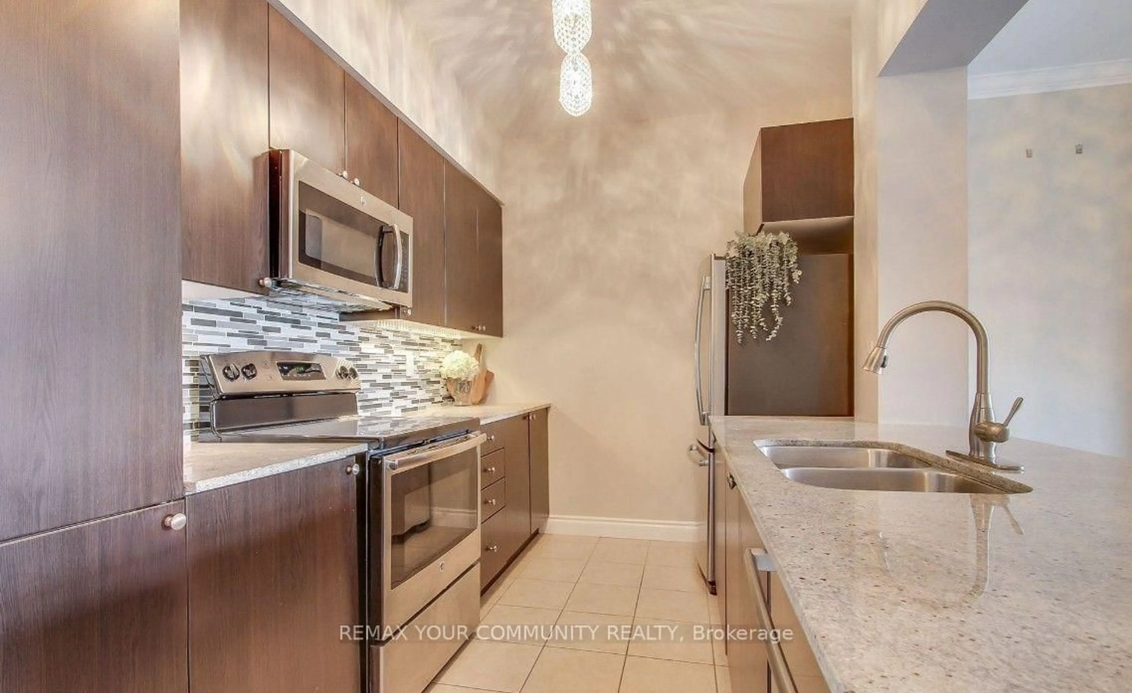 Contemporary kitchen, ceramic/tile floor for 10211 Keele St #211, Vaughan Ontario L6A 4R7