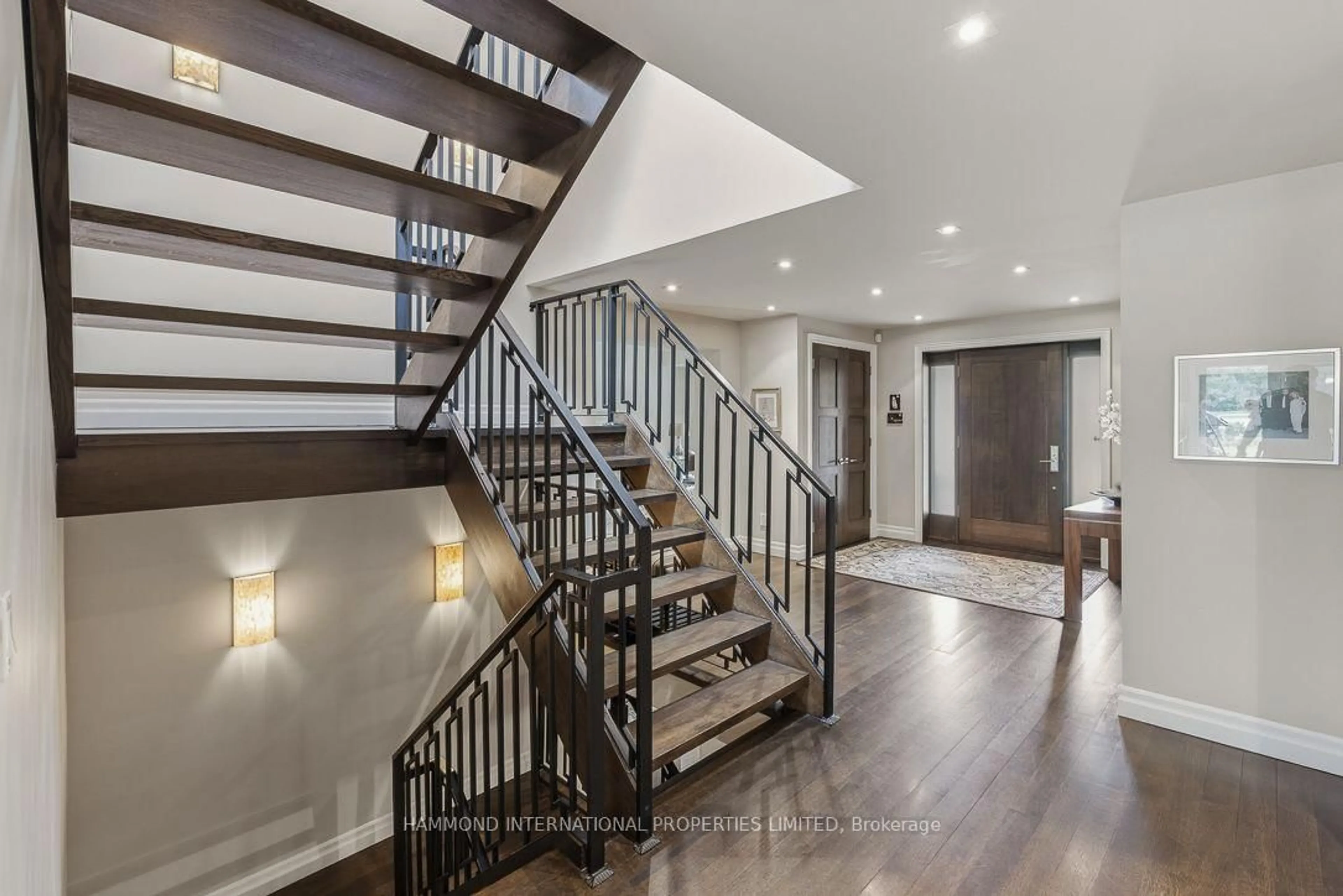 Unknown for 19 Fairway Heights Cres, Markham Ontario L3T 1K1