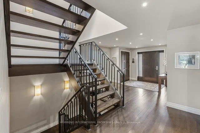 19 Fairway Heights Cres, Markham 3