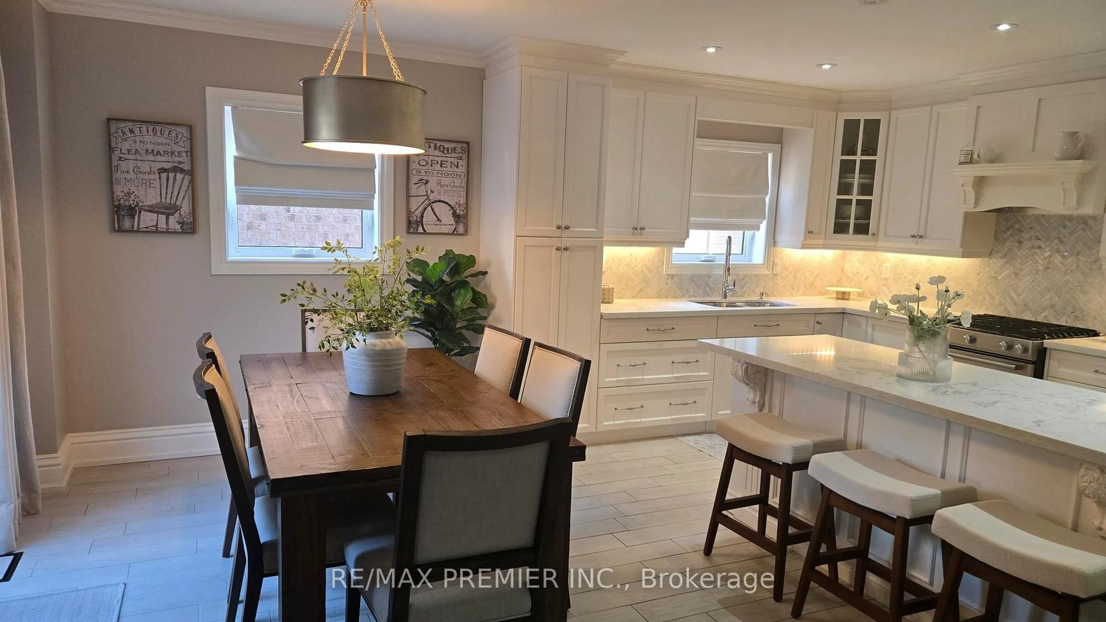 Open concept kitchen, wood/laminate floor for 178 Buena Vista Dr, Vaughan Ontario L4H 1T7