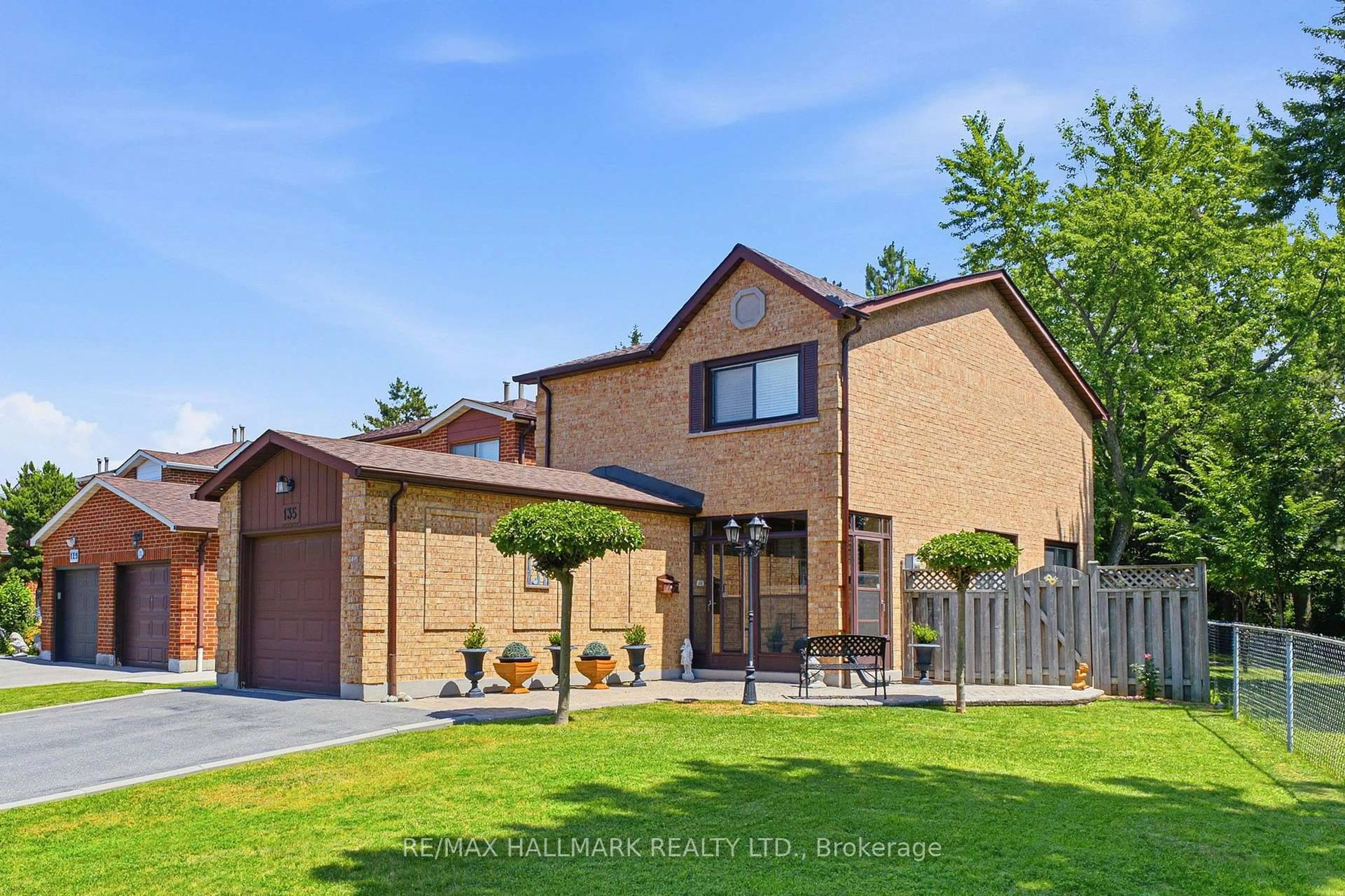 Home with brick exterior material, street for 135 Andrea Lane, Vaughan Ontario L4L 1E6