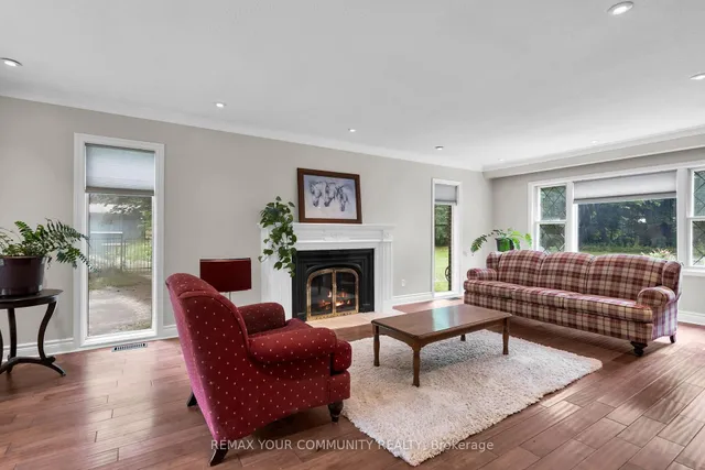 273 Wees Rd, Uxbridge 4