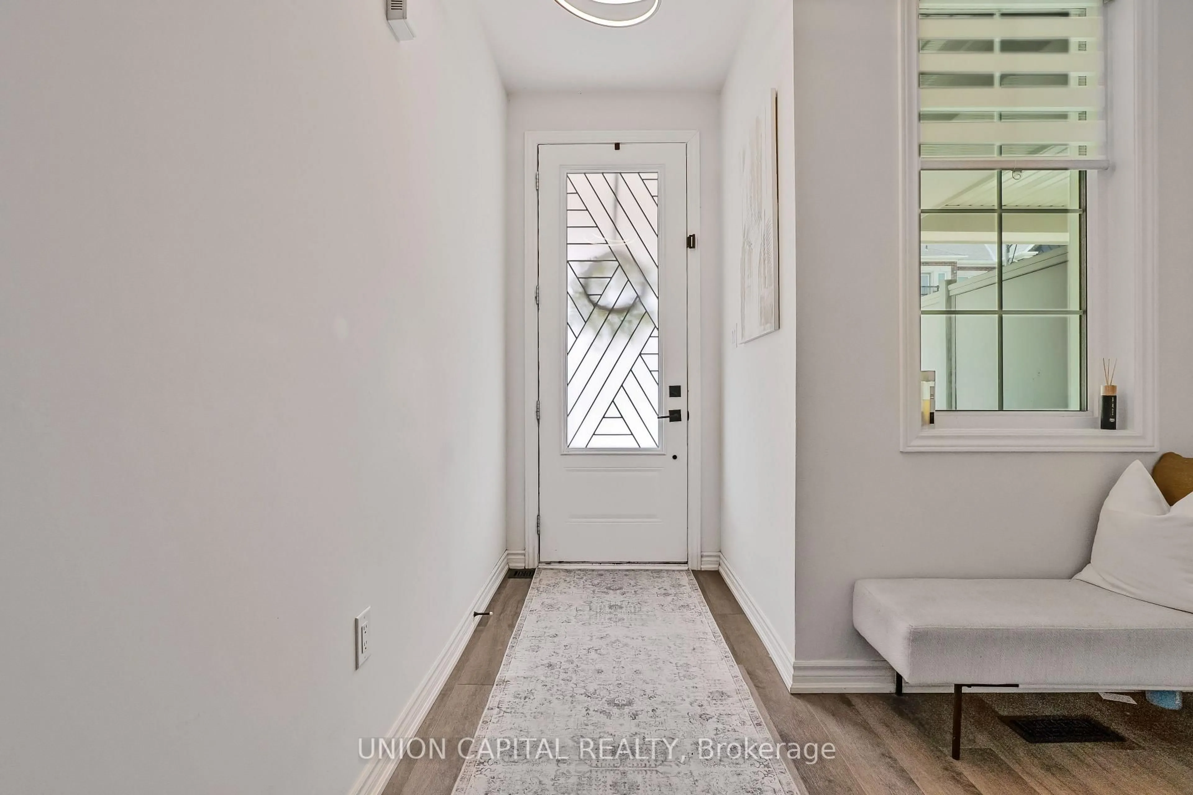 Indoor entryway for 16 Thomas Frisby Jr Cres, Markham Ontario L6C 3L1