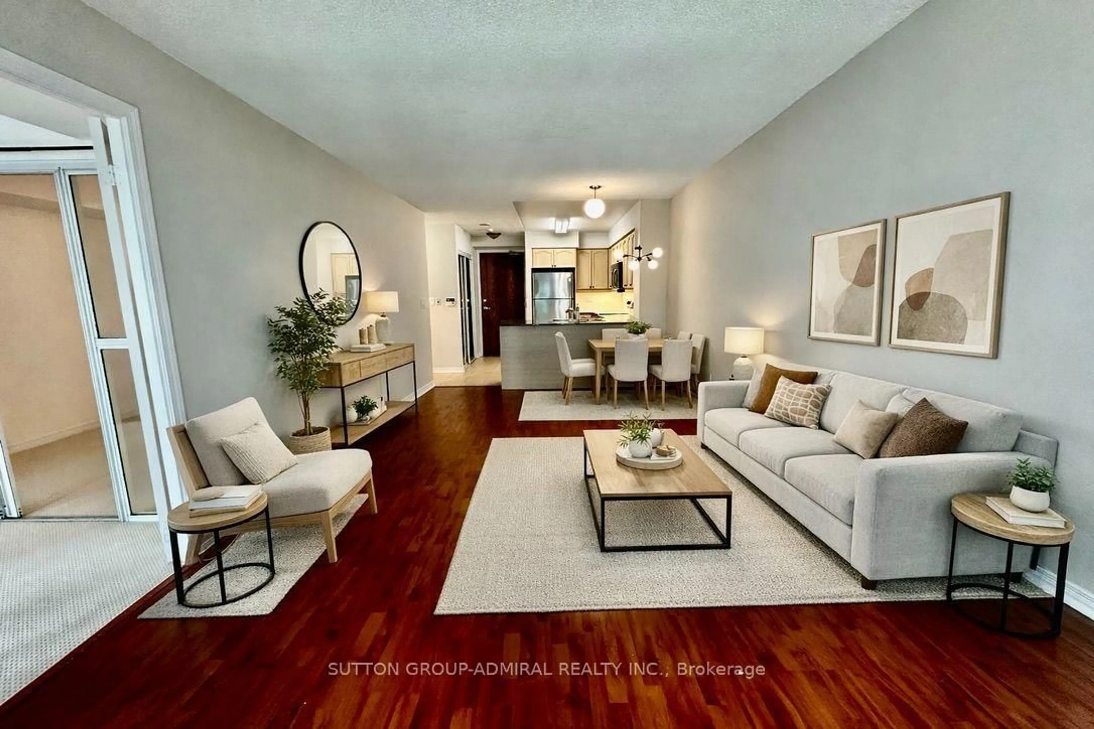 Living room with furniture, wood/laminate floor for 185 Oneida Cres #911, Richmond Hill Ontario L4B 0B1