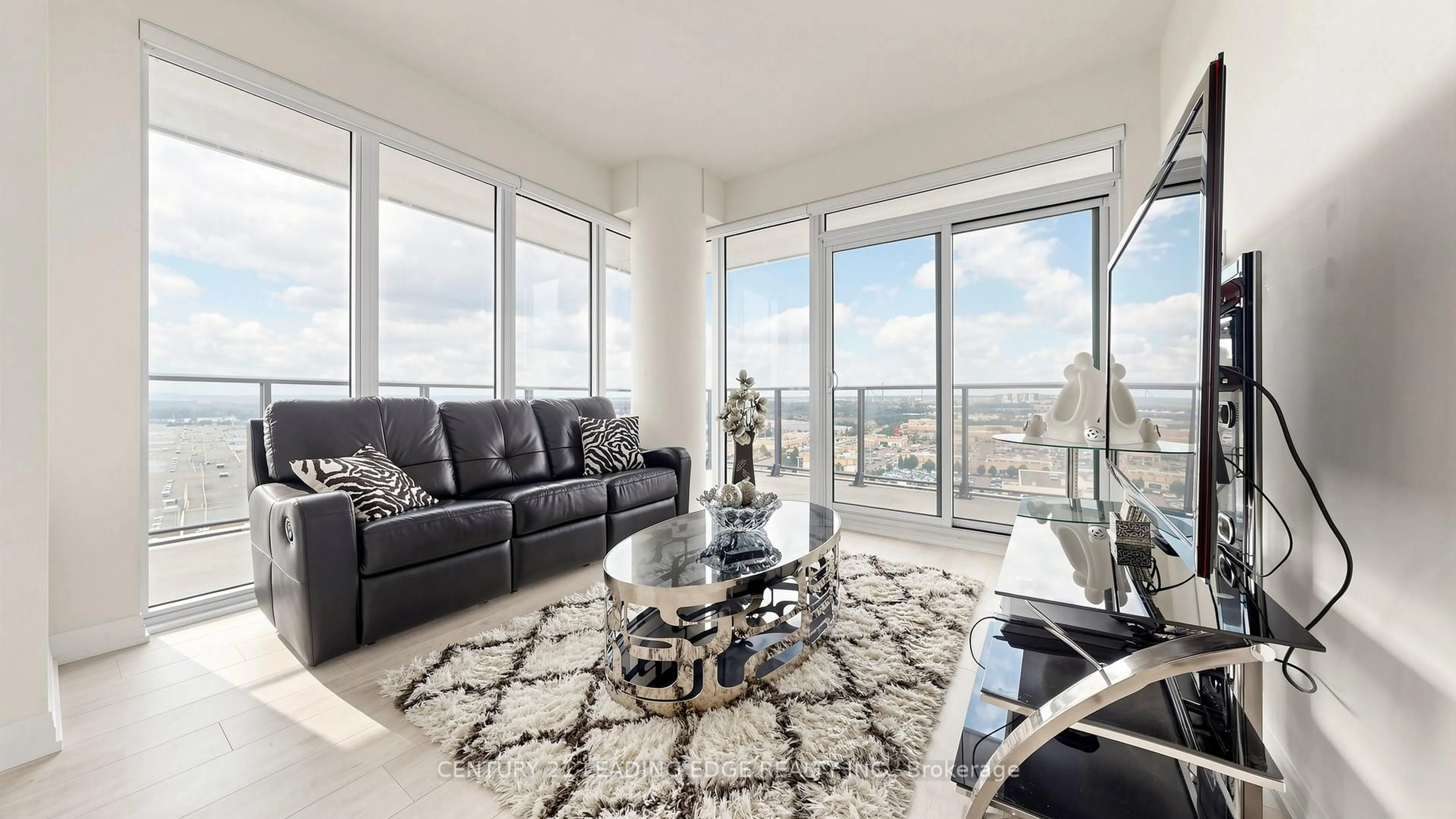 Living room with furniture, unknown for 9000 JANE St #1421, Vaughan Ontario L4K 0M6