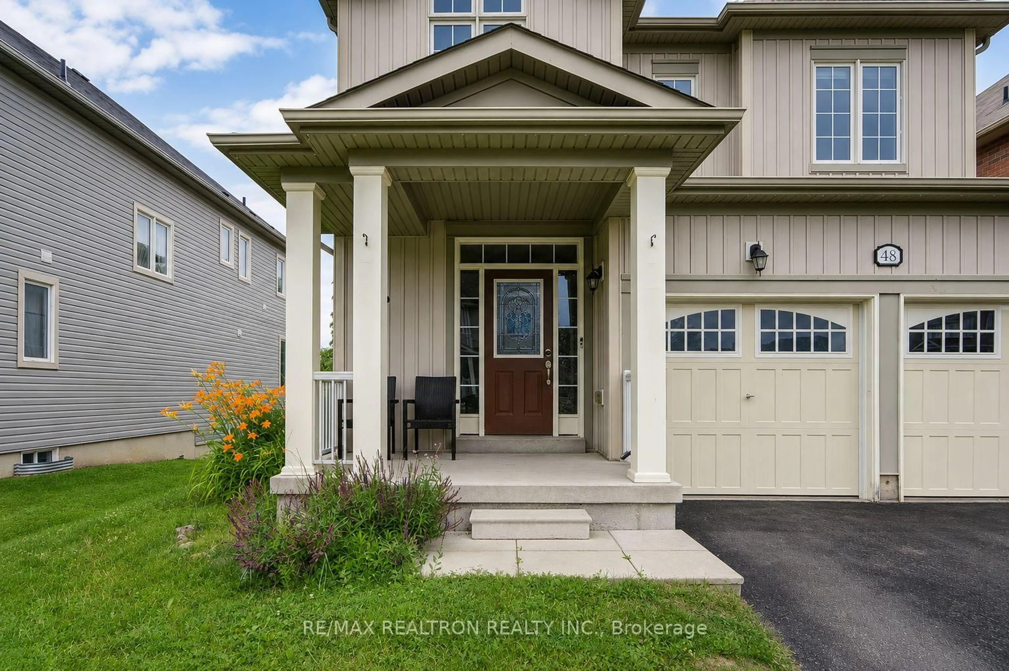 Unknown for 48 Robert Wilson Cres, Georgina Ontario L4P 4P1