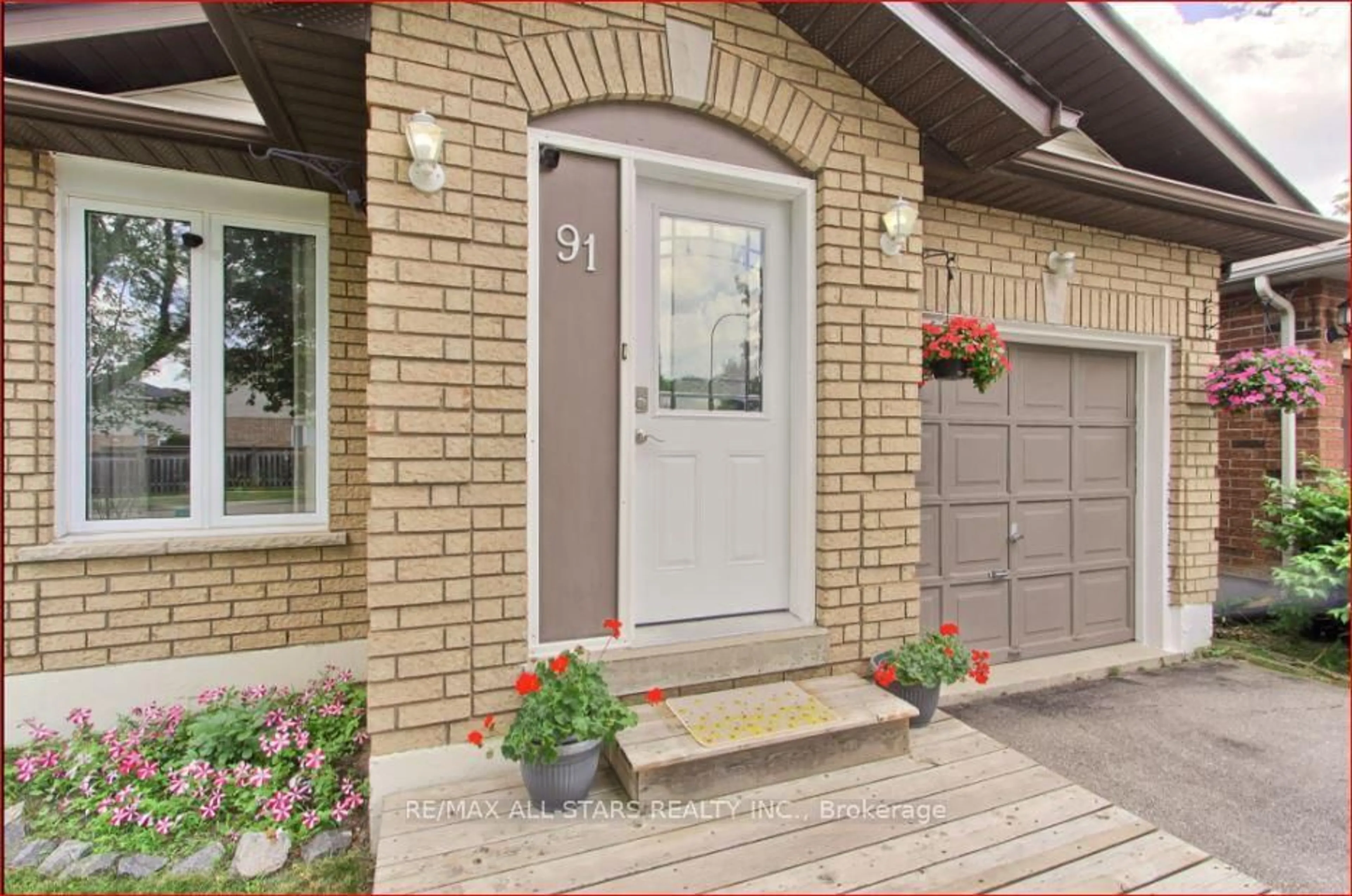 Home with brick exterior material, street for 91 Kate Aitken Cres, New Tecumseth Ontario L0G 1A0