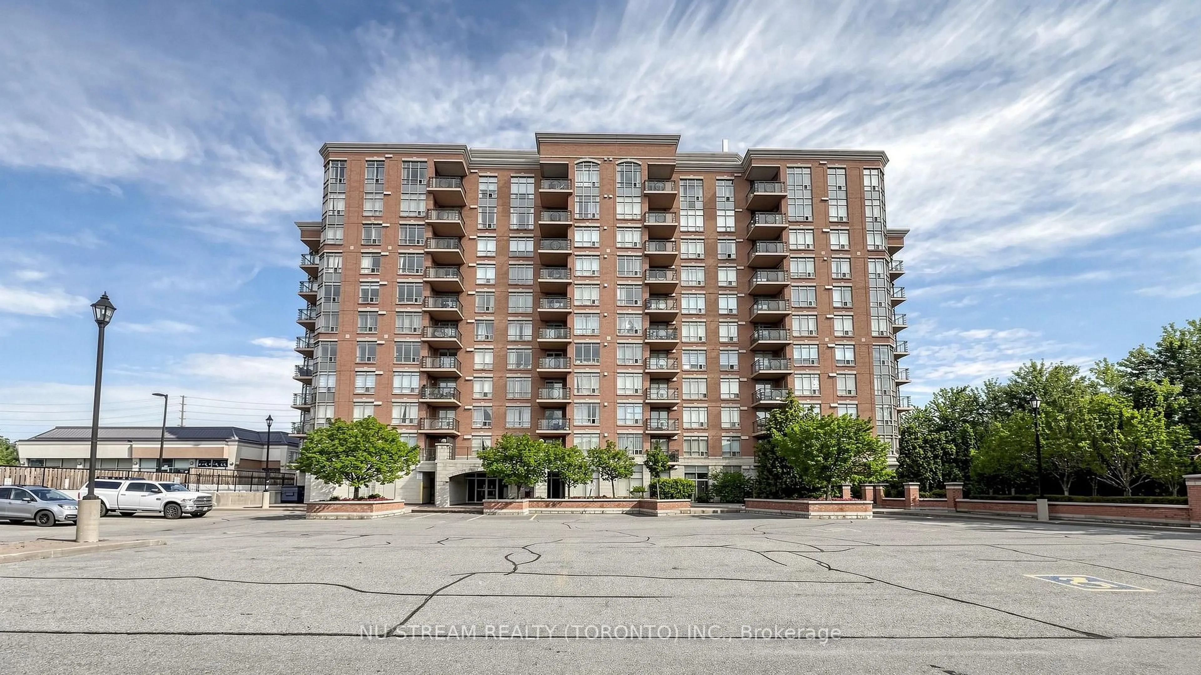 Unknown for 130 Pond Dr #106, Markham Ontario L3T 7W5