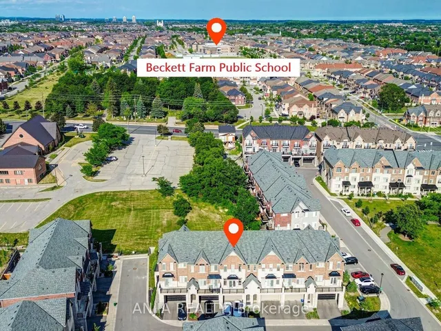 7 Beaufort Way, Markham 5