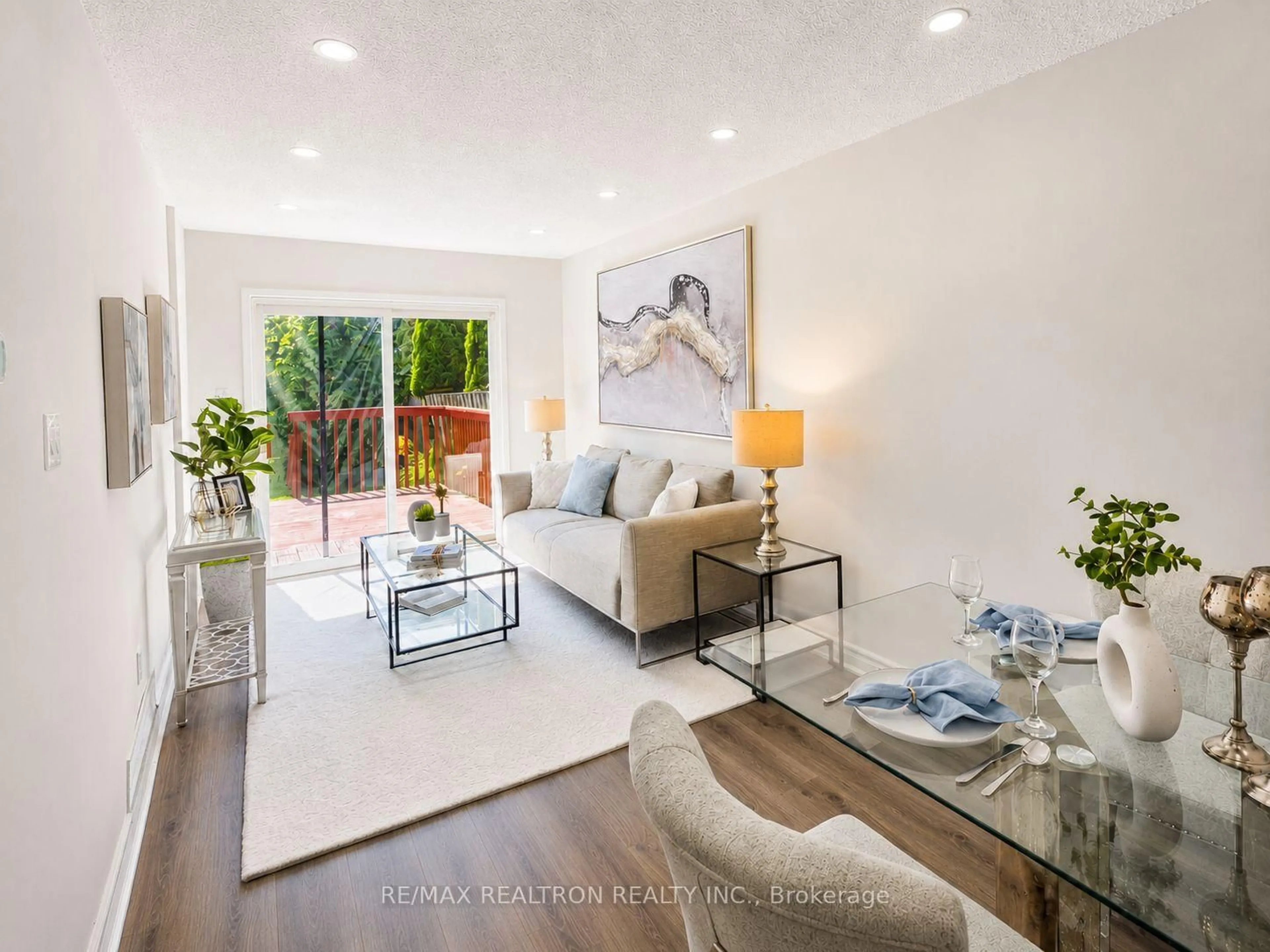Living room with furniture, unknown for 64 Dunbar Cres, Markham Ontario L3R 6W6