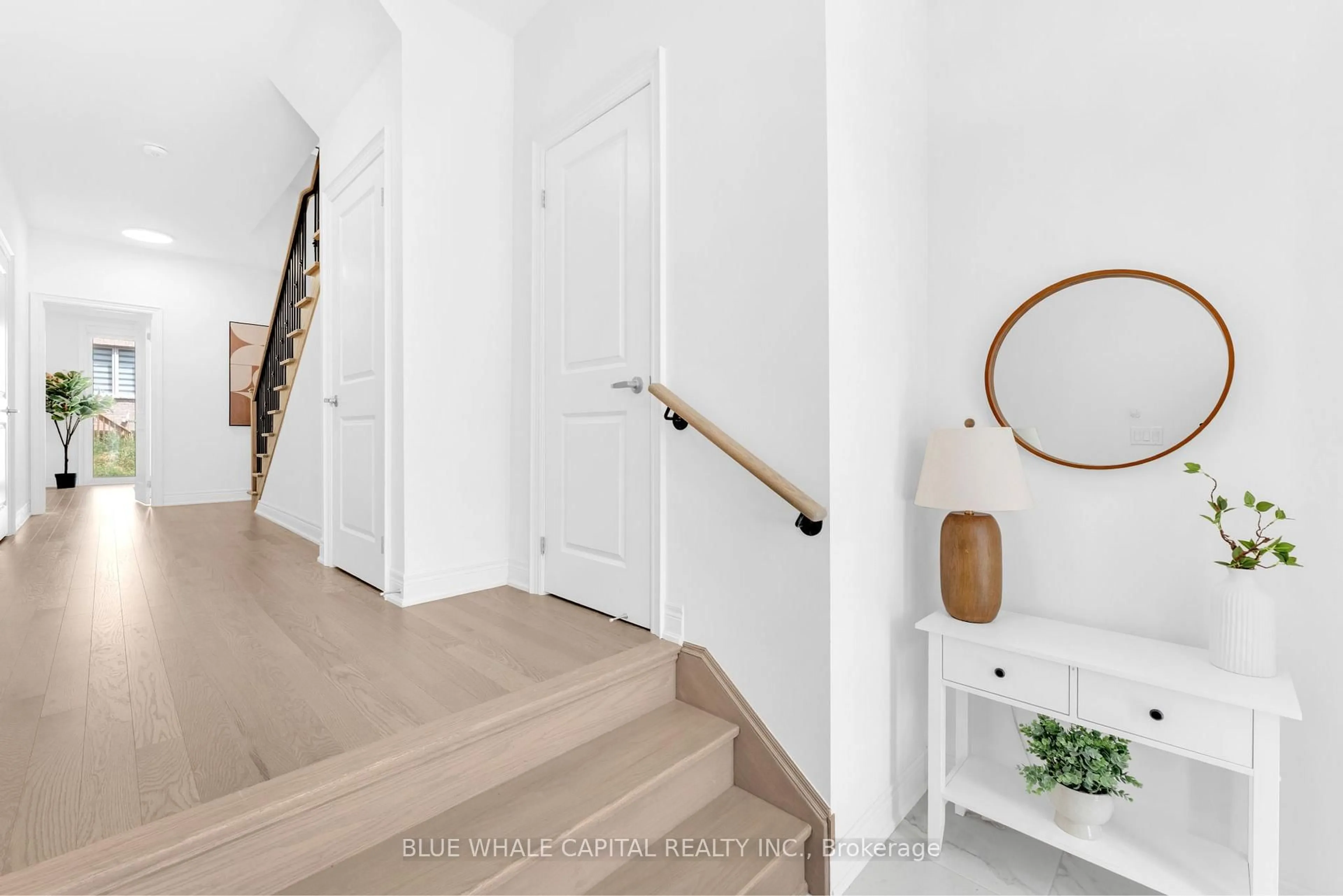 Indoor entryway for 19 Andress Way, Markham Ontario L3S 0E9