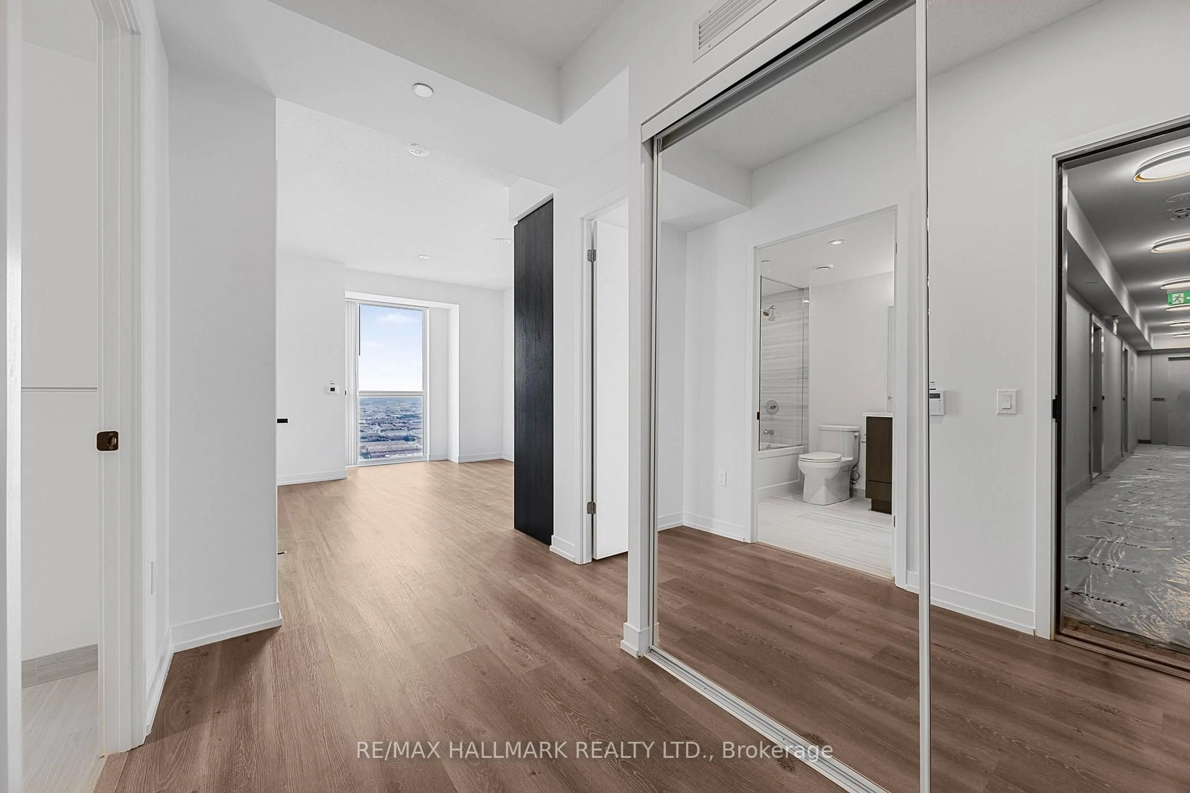 Unknown for 225 Commerce St #4312, Vaughan Ontario L4K 0R1