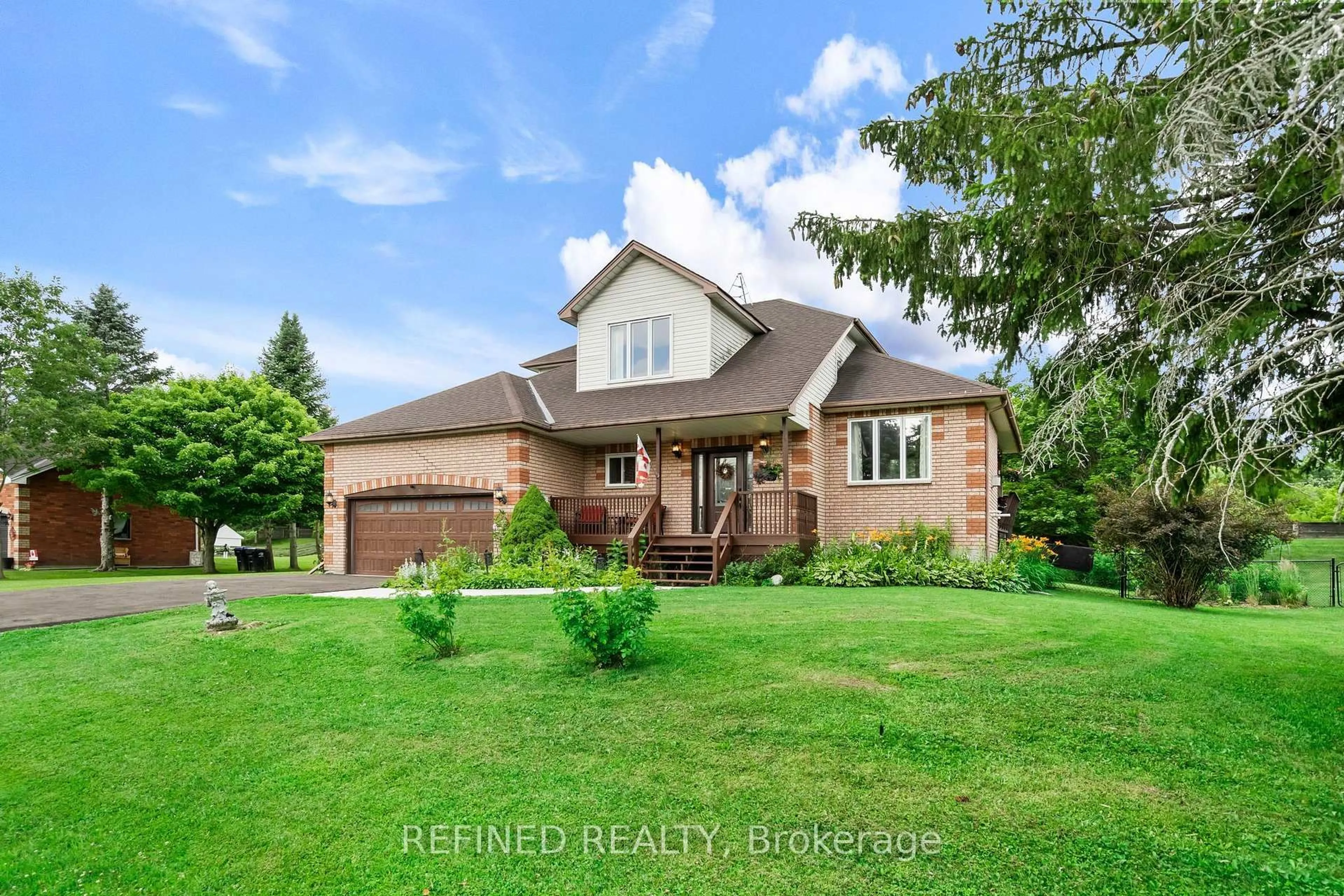 Home with brick exterior material, unknown for 39 Marshall Cres, Essa Ontario L0M 1B0