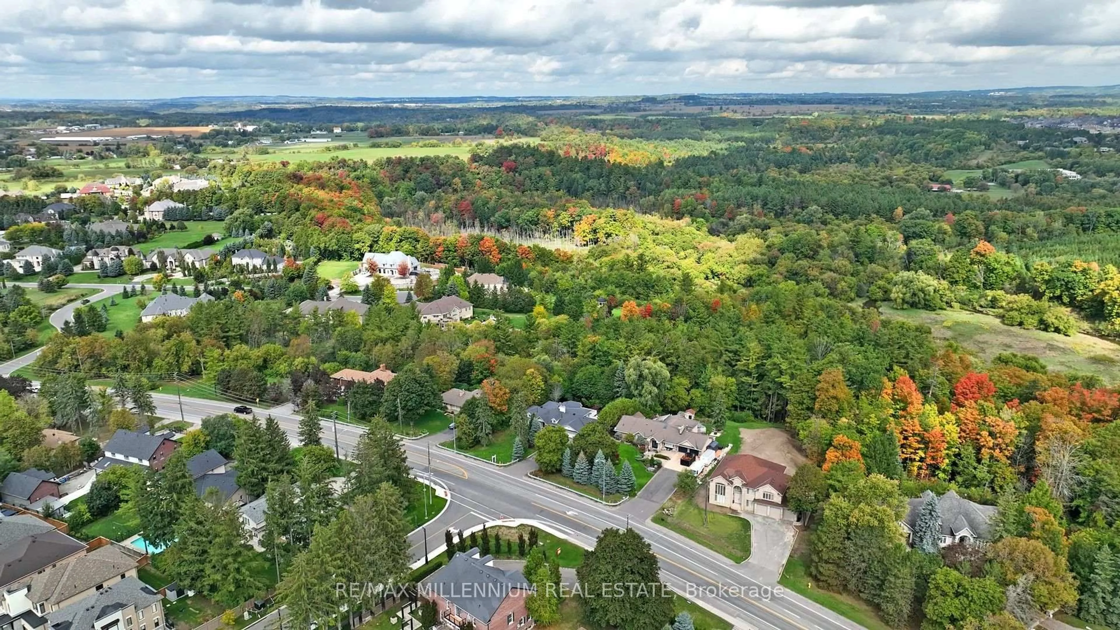 A pic from outside/outdoor area/front of a property/back of a property/a pic from drone, forest/trees view for 678 Nashville Rd, Vaughan Ontario L0J 1C0