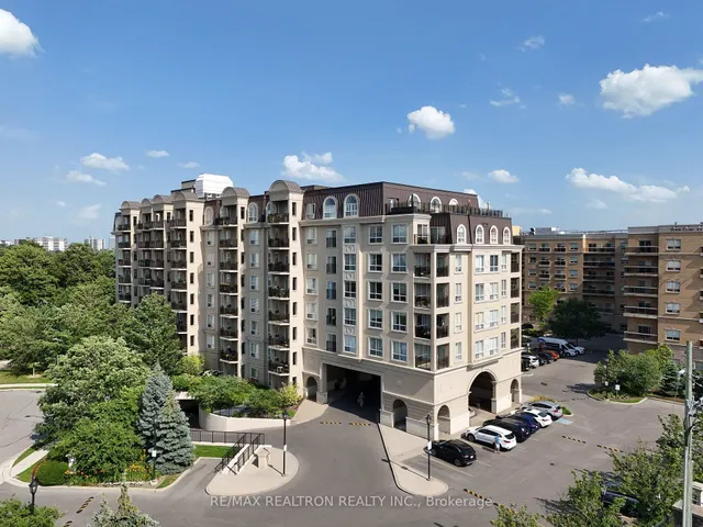1 Maison Parc Crt #402, Vaughan 2