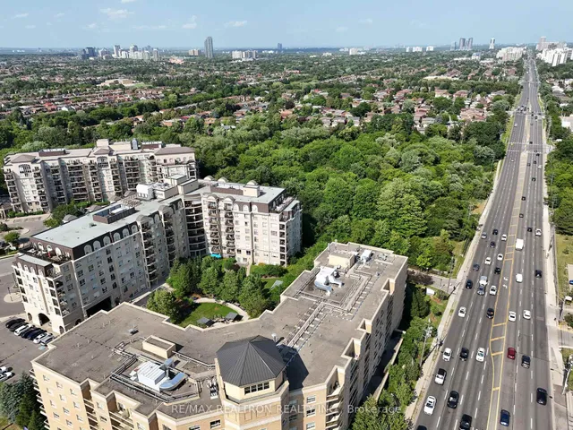 1 Maison Parc Crt #402, Vaughan 4