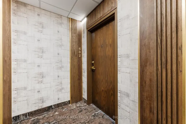 1 Maison Parc Crt #402, Vaughan 5
