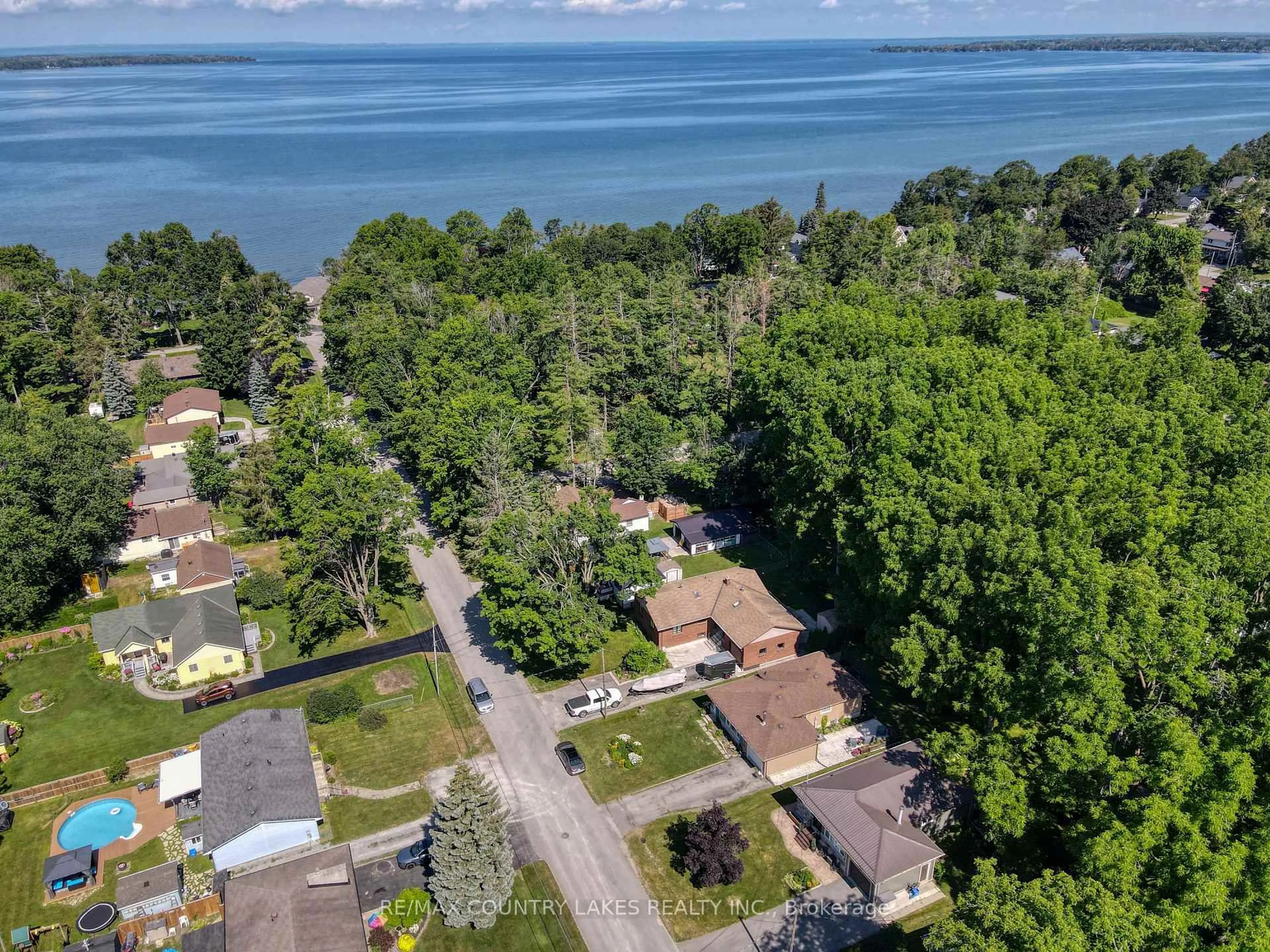 A pic from outside/outdoor area/front of a property/back of a property/a pic from drone, water/lake/river/ocean view for 110 Seventh St, Brock Ontario L0K 1A0