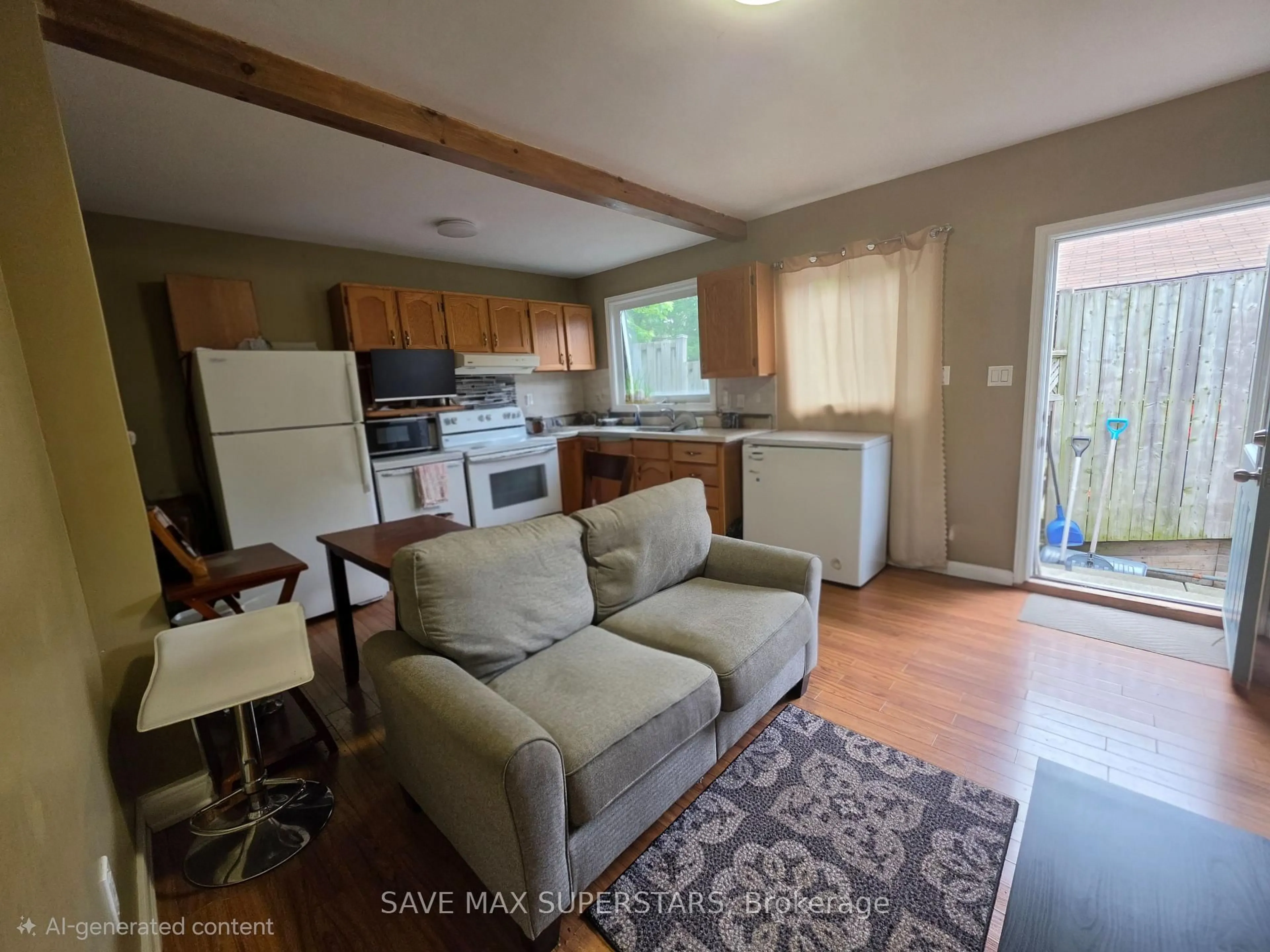 Living room with furniture, unknown for 93 John St, Bradford West Gwillimbury Ontario L3Z 1G4