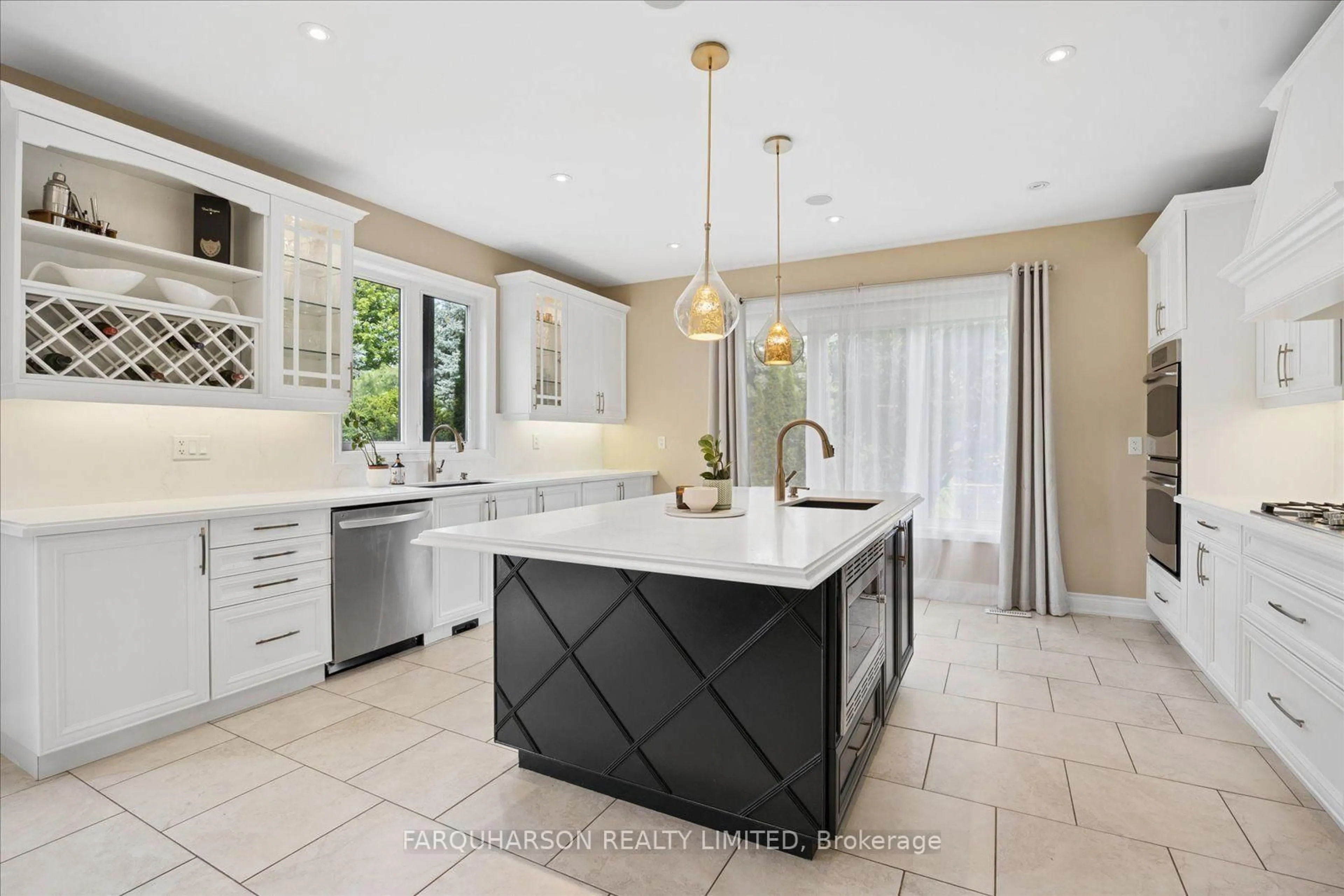 Contemporary kitchen, ceramic/tile floor for 41 Country Club Cres, Uxbridge Ontario L9P 0B8